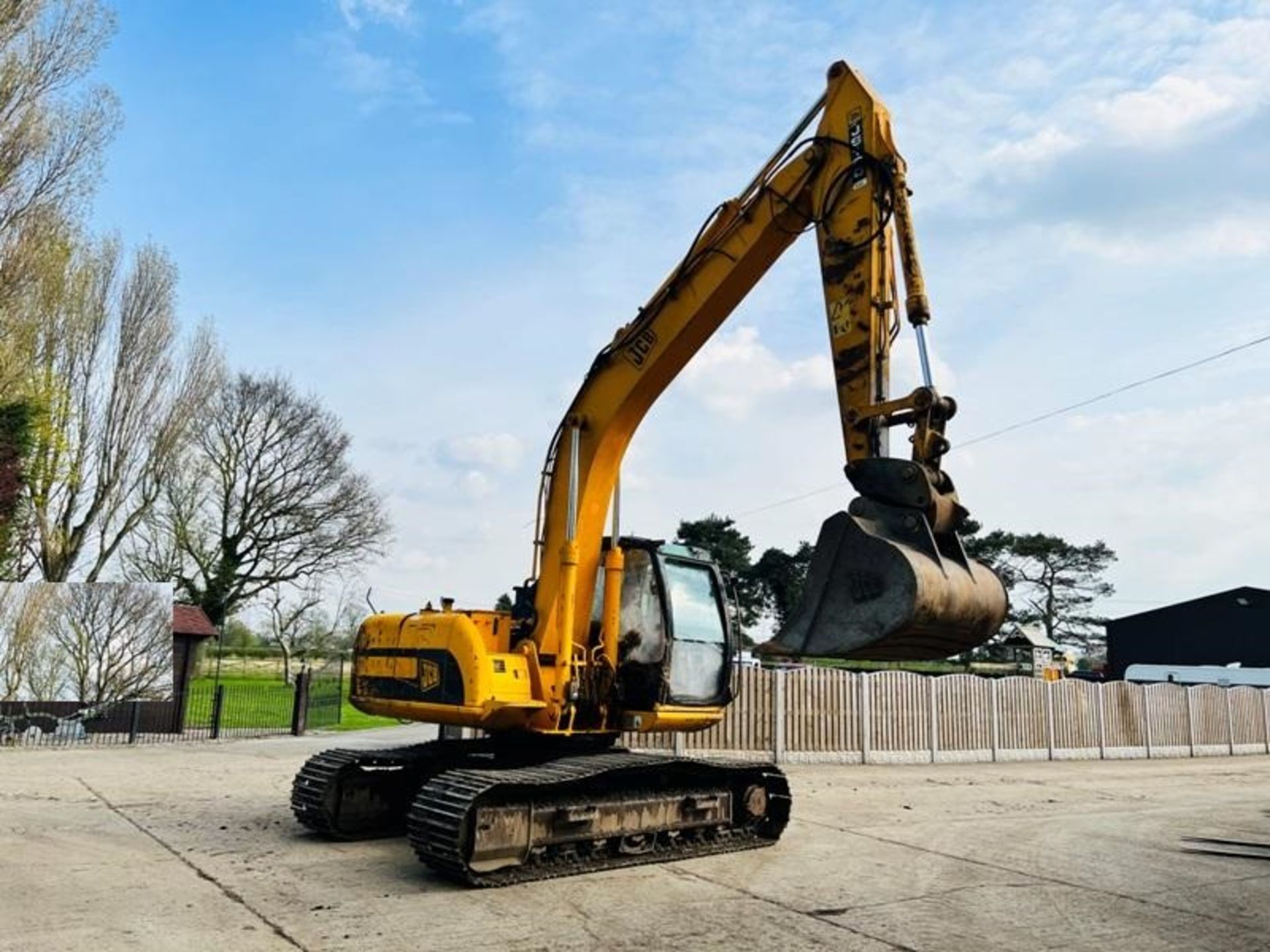 JCB JS160 TRACKED EXCAVATOR * YEAR 2006 * C/W QUICK HITCH AND BUCKET - Image 7 of 12