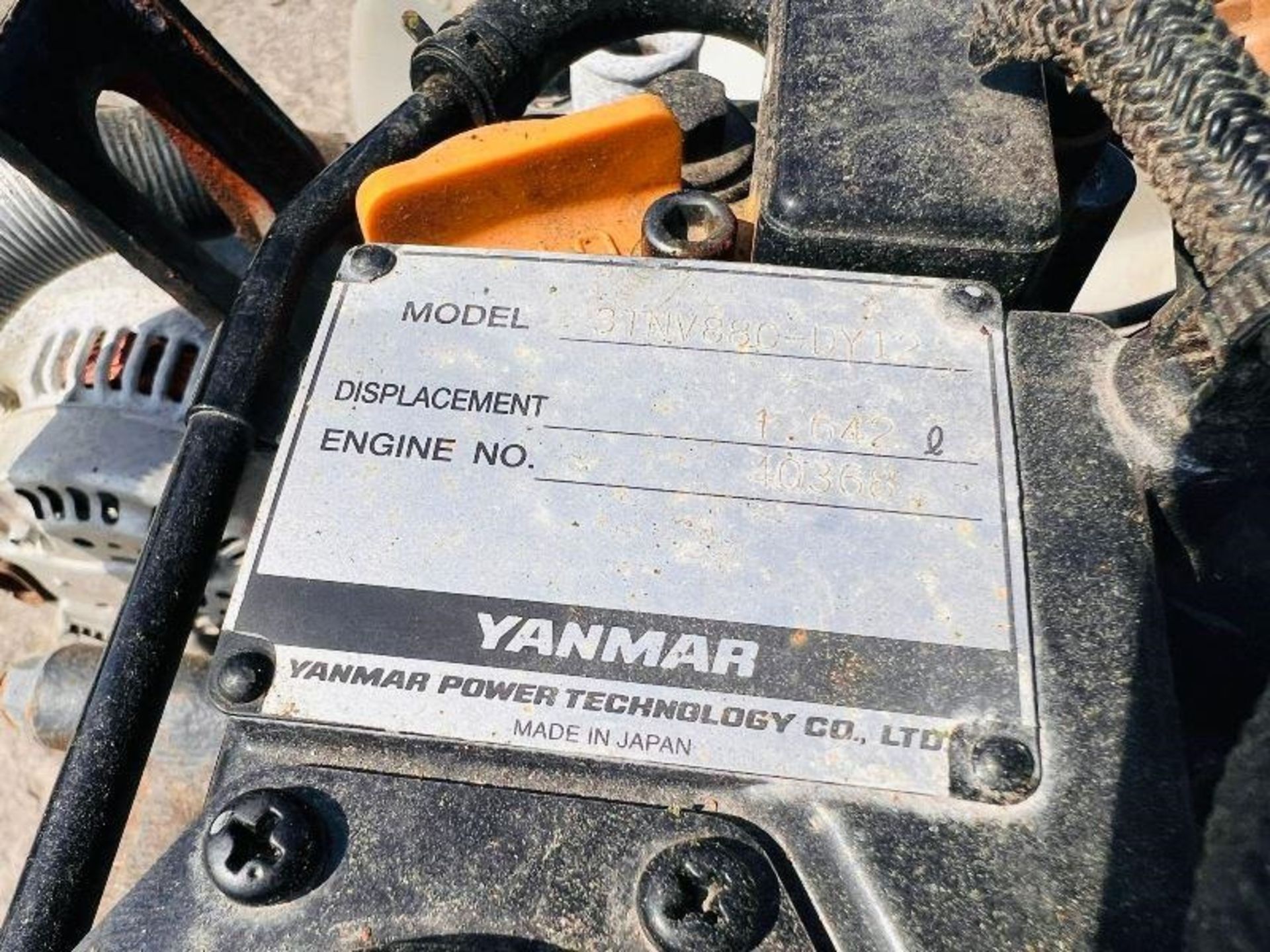 UNUSED YANMAR 3TNV88C-DY12 3 CYLINDER ENGINE - Image 8 of 12