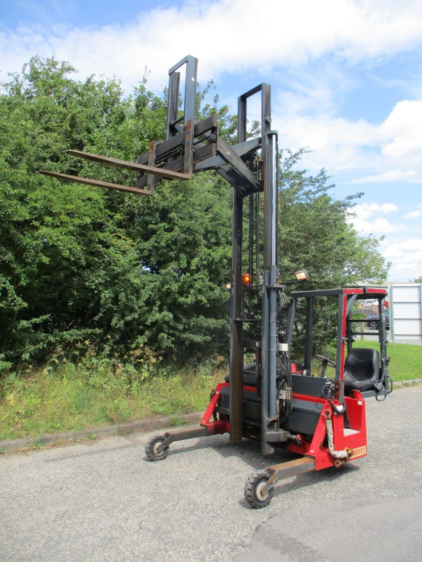 2006 MOFFETT MOUNTY M4 20.1 FORK LIFT FORKLIFT TRUCK MOUNTED 2 TON - Image 15 of 15