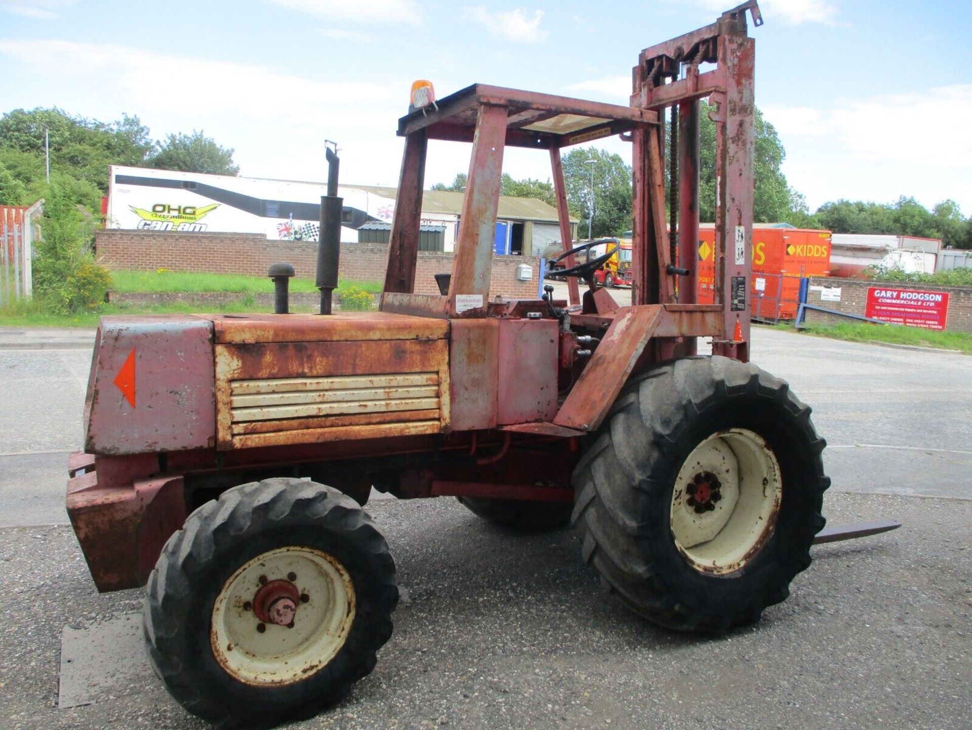 MANITOU MB30 FORK LIFT FORKLIFT TRUCK STACKER 3 TON LIFT ROUGH TERRAIN DELIVERY - Image 8 of 14