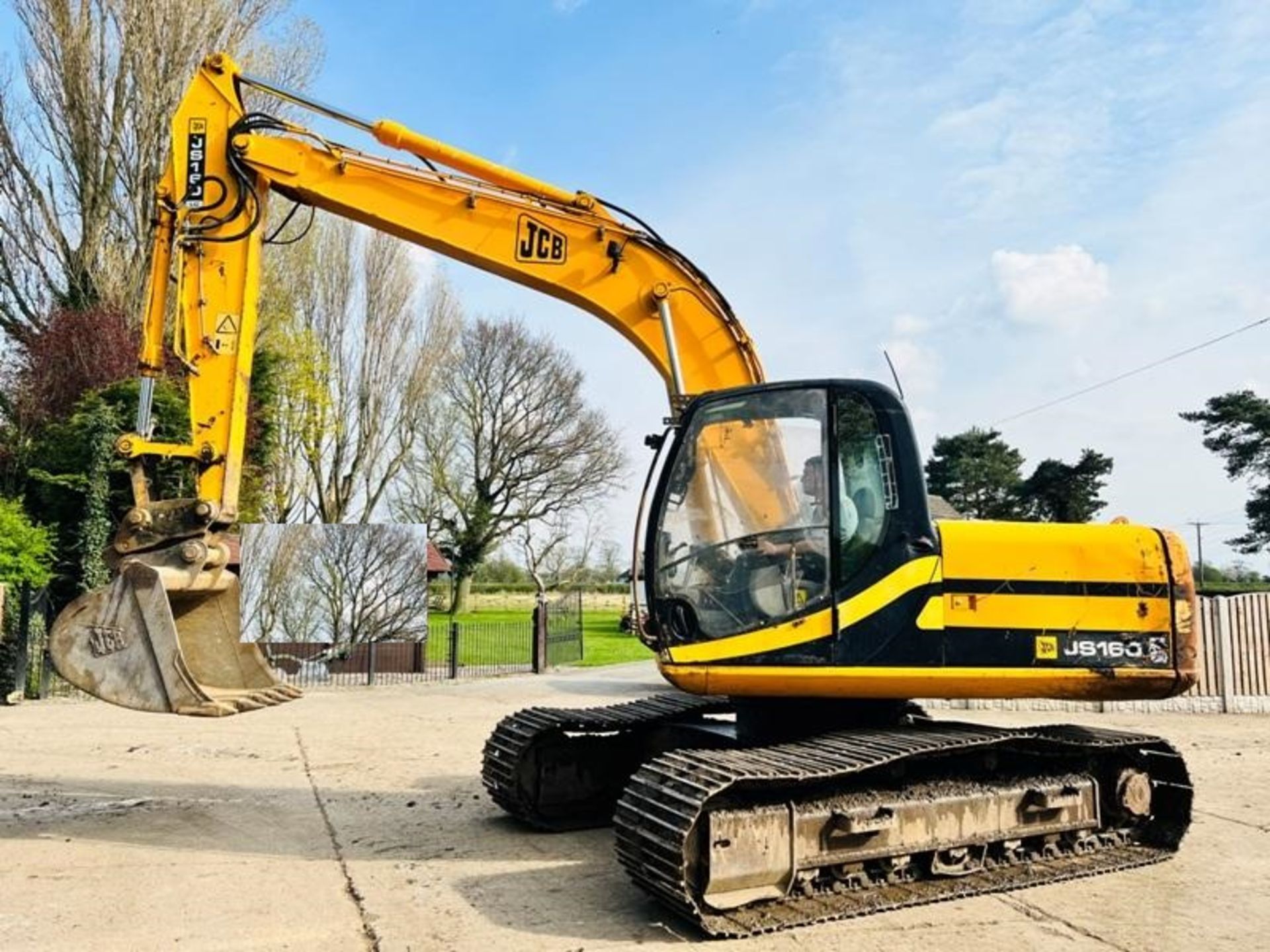 JCB JS160 TRACKED EXCAVATOR * YEAR 2006 * C/W QUICK HITCH AND BUCKET - Image 5 of 12