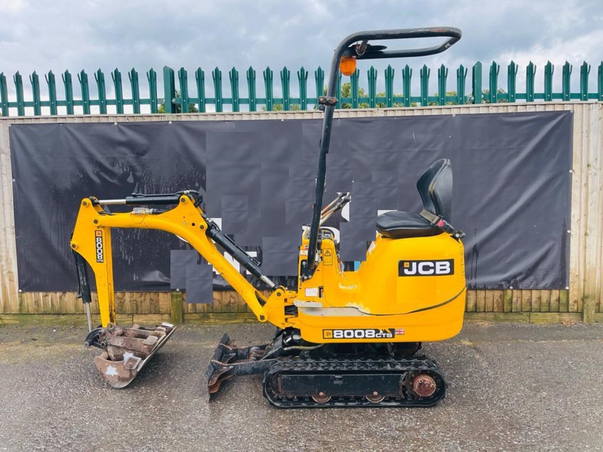 JCB 8008 CTS EXCAVATOR