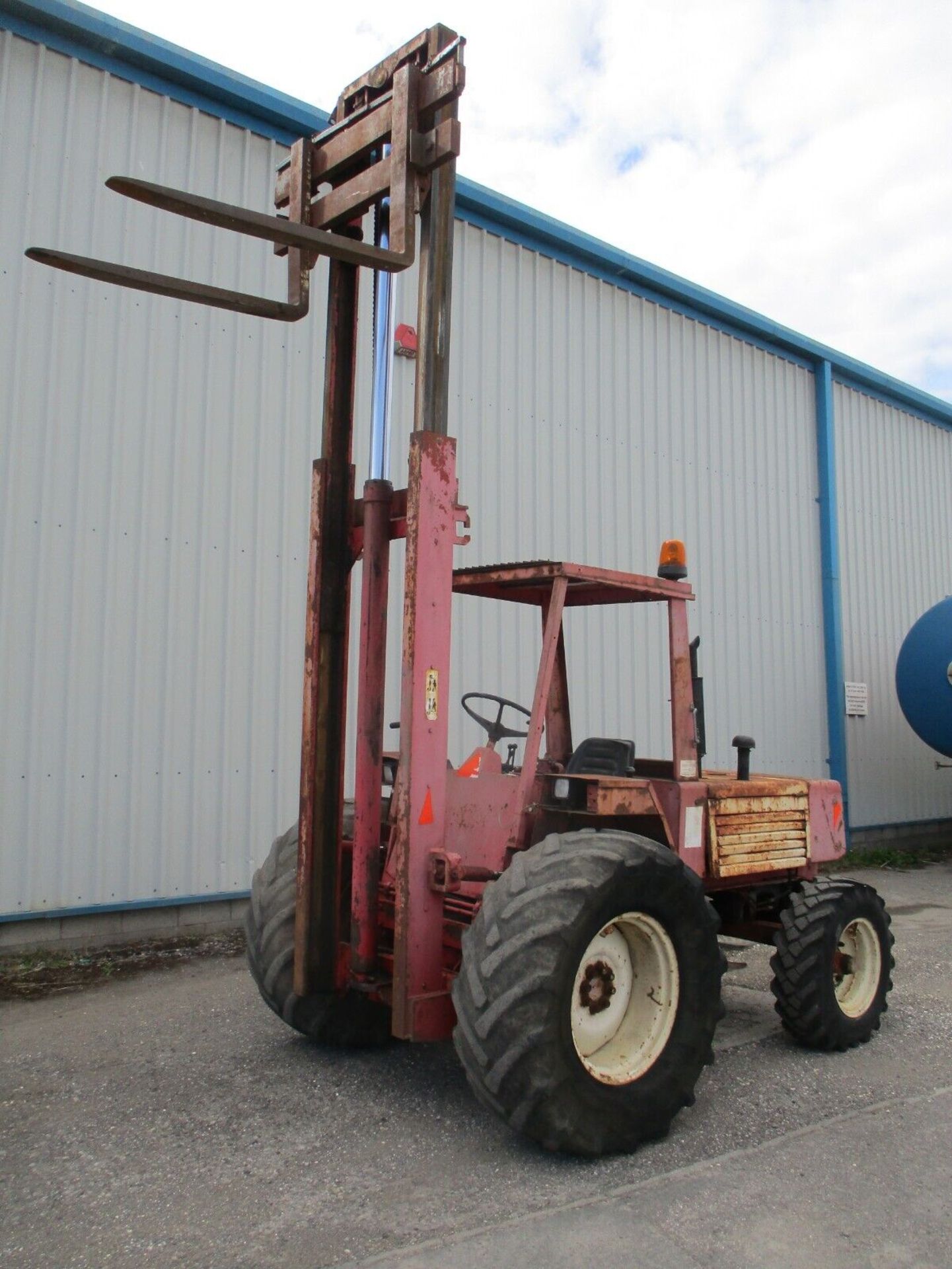 MANITOU MB30 FORK LIFT FORKLIFT TRUCK STACKER 3 TON LIFT ROUGH TERRAIN DELIVERY - Image 10 of 14