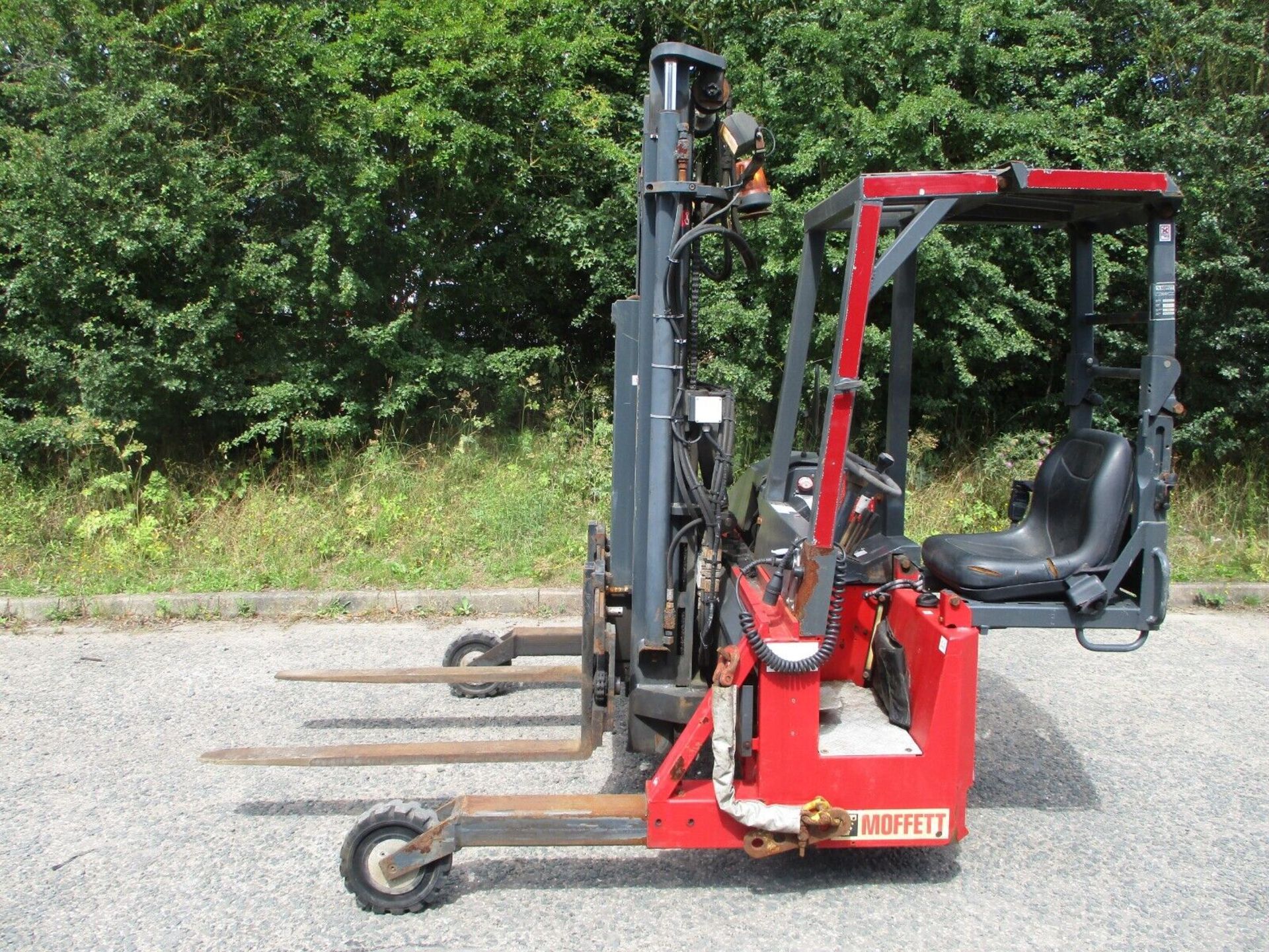 2006 MOFFETT MOUNTY M4 20.1 FORK LIFT FORKLIFT TRUCK MOUNTED 2 TON - Image 8 of 15