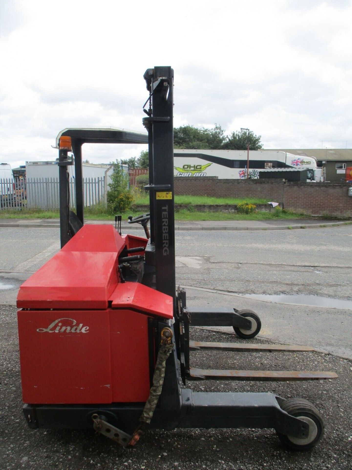 2014 TERBERG KINGLIFTER MOFFETT MOUNTY FORK LIFT FORKLIFT TRUCK MOUNTED DELIVERY - Image 4 of 10