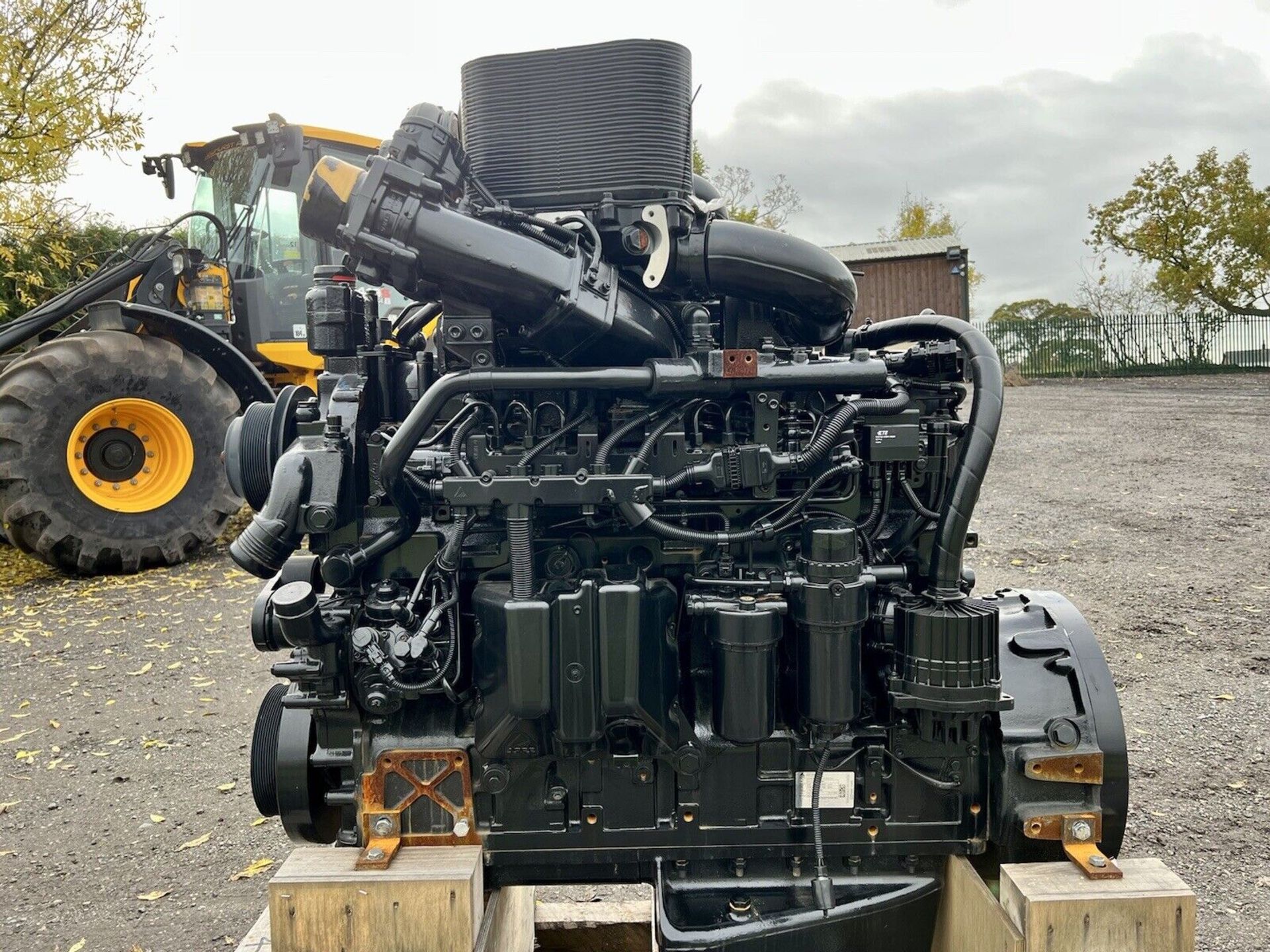 NEW SISU AGCO POWER 84 250KW ENGINE TO SUIT JCB FASTRAC 8000 SERIES TO 8310/8330 - Image 2 of 11