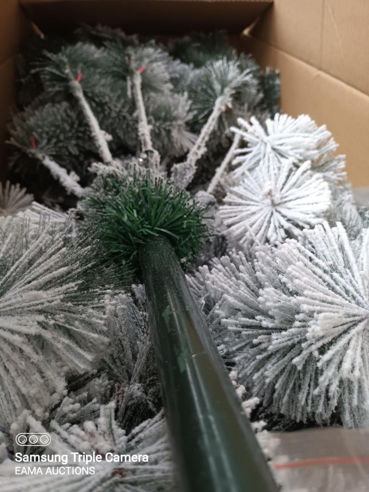 (L242) - 1 PALLET CONTAINING APPROX 6 BRAND NEW ARTIFICIAL XMAS TREES SNOW EFFECT