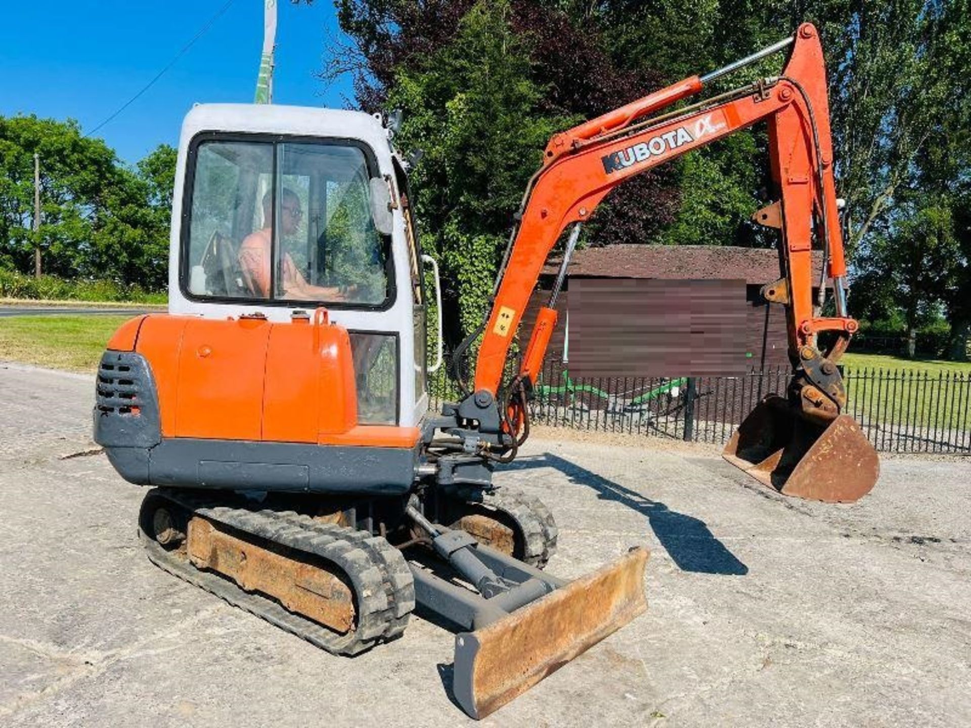 KUBOTA KX121-2 TRACKED EXCAVATOR C/W QUICK HITCH - Image 7 of 12