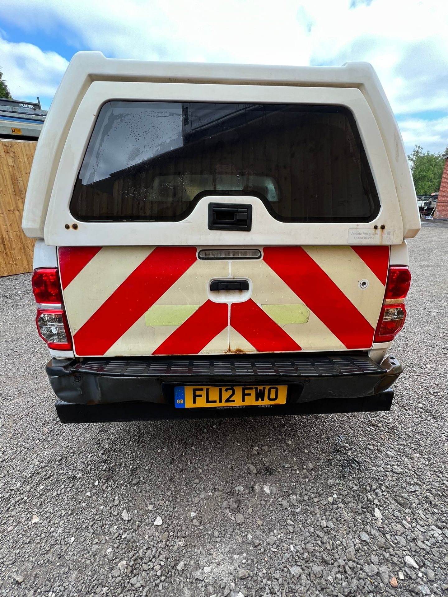 2012 TOYOTA HILUX HL2 PICK UP - DAB RADIO - A/C - ELECTRIC MIRRORS. - Image 12 of 14