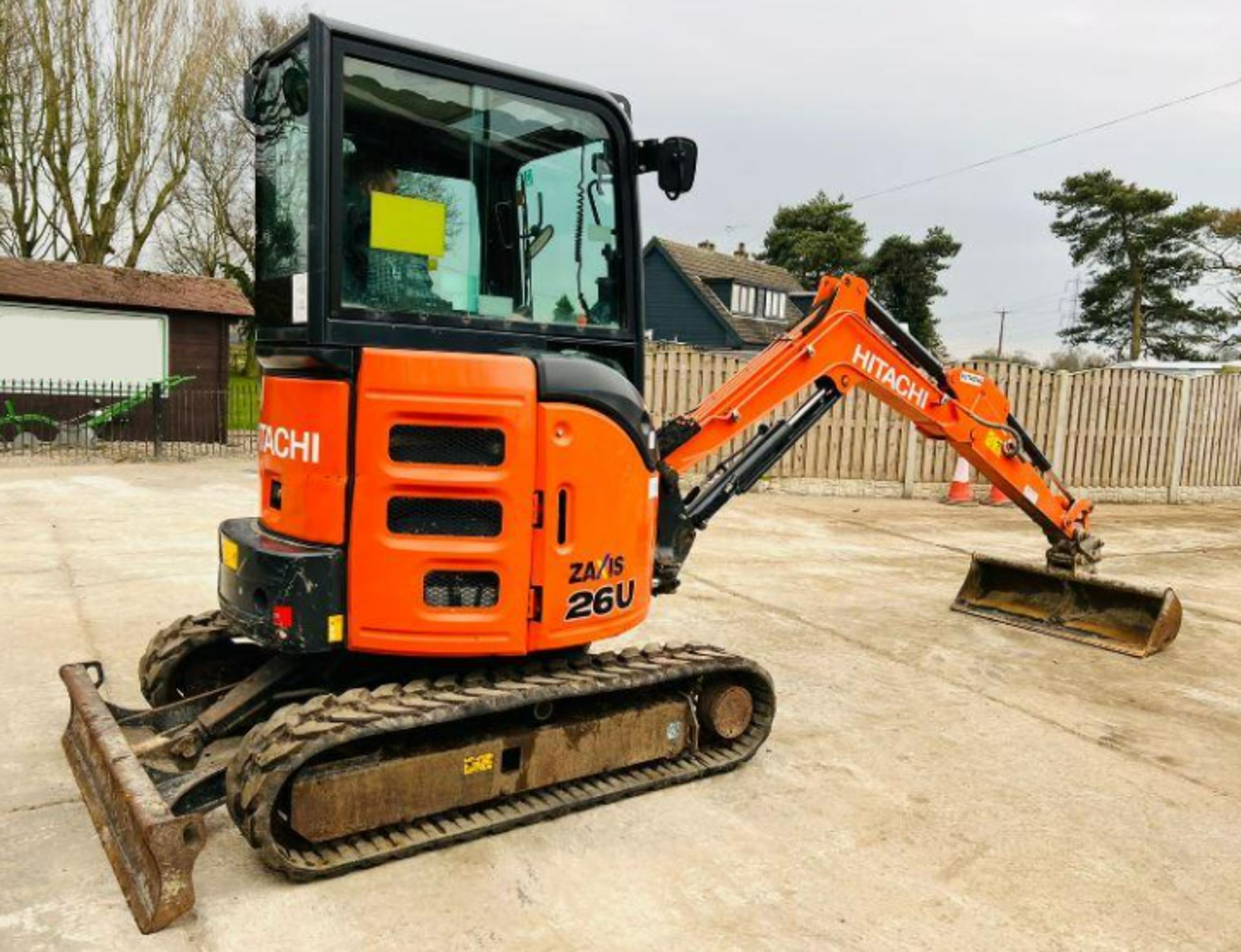 HITACHI ZAXIS ZX26U-6A * YEAR 2017 , 2524 HOURS * C/W RUBBER TRACKS - Image 8 of 13