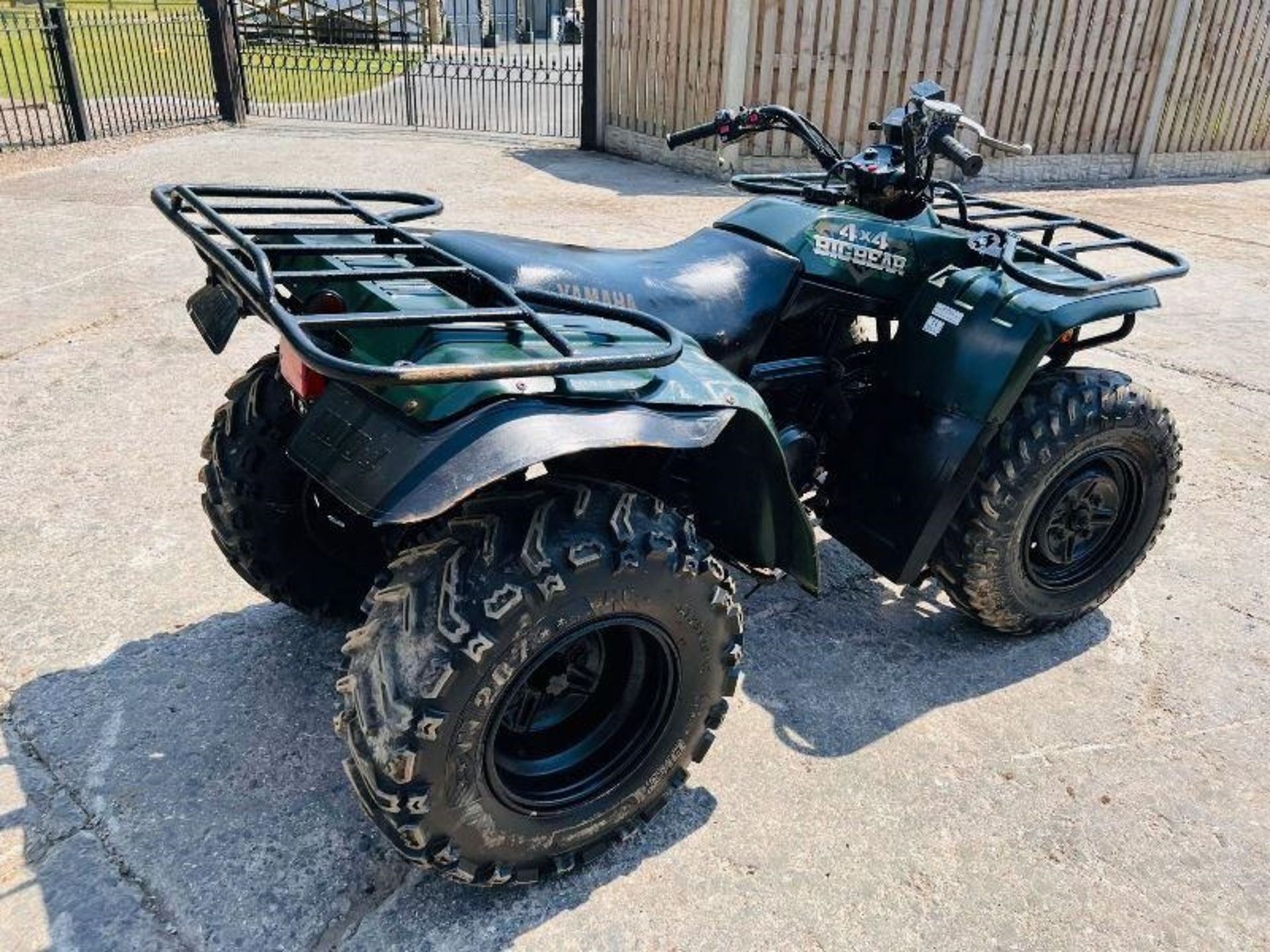 YAMAHA BIG BEAR 350CC 4X4 QUAD BIKE *SPARES AND REPAIRS - Image 9 of 15