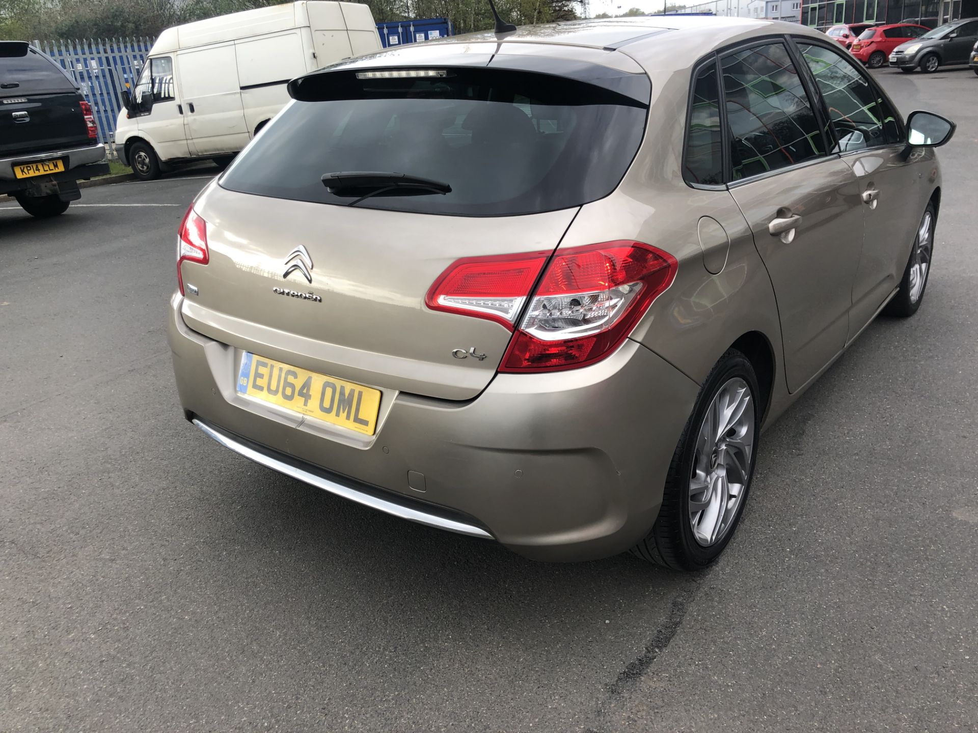 2014 CITROEN C4 1.6 HDI EXCLUSIVE AIRDREAM 5 DOOR HATCHBACK - 134,000 MILES - 1 KEY - Image 6 of 17