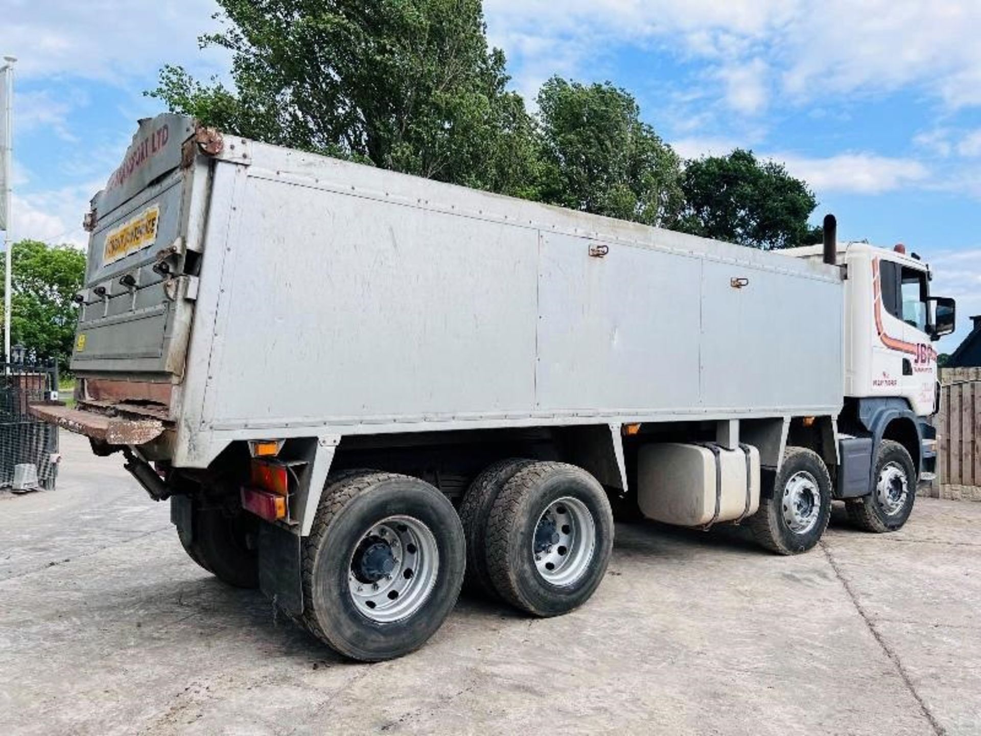 SCANIA R420 DOUBLE DRIVE TIPPER *YEAR 2008* C/W MANUAL GEAR BOX - Image 10 of 18