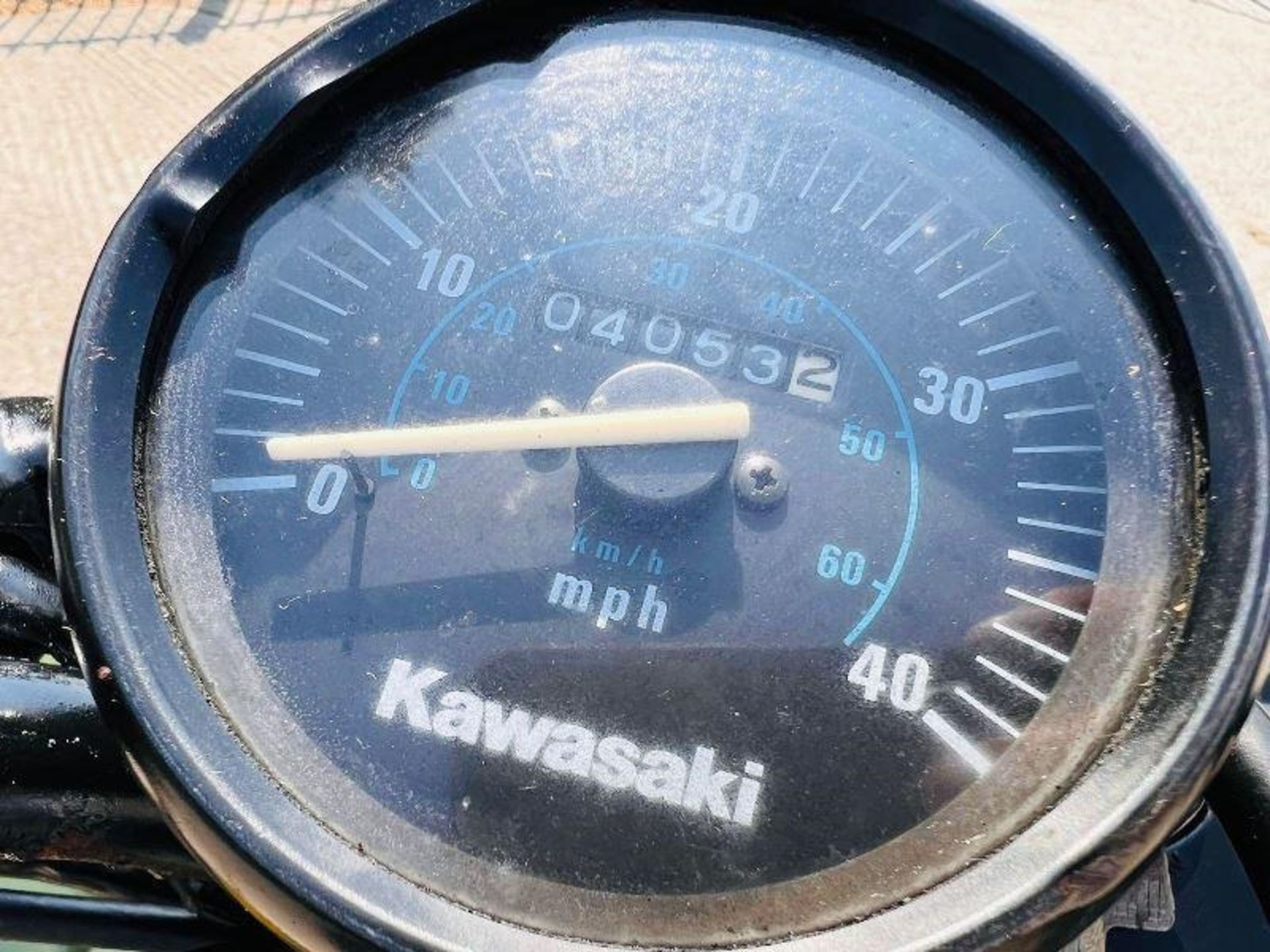 KAWASAKI KLF300 4X4 QUAD BIKE C/W FRONT & REAR CARRY RACKS - Image 14 of 16