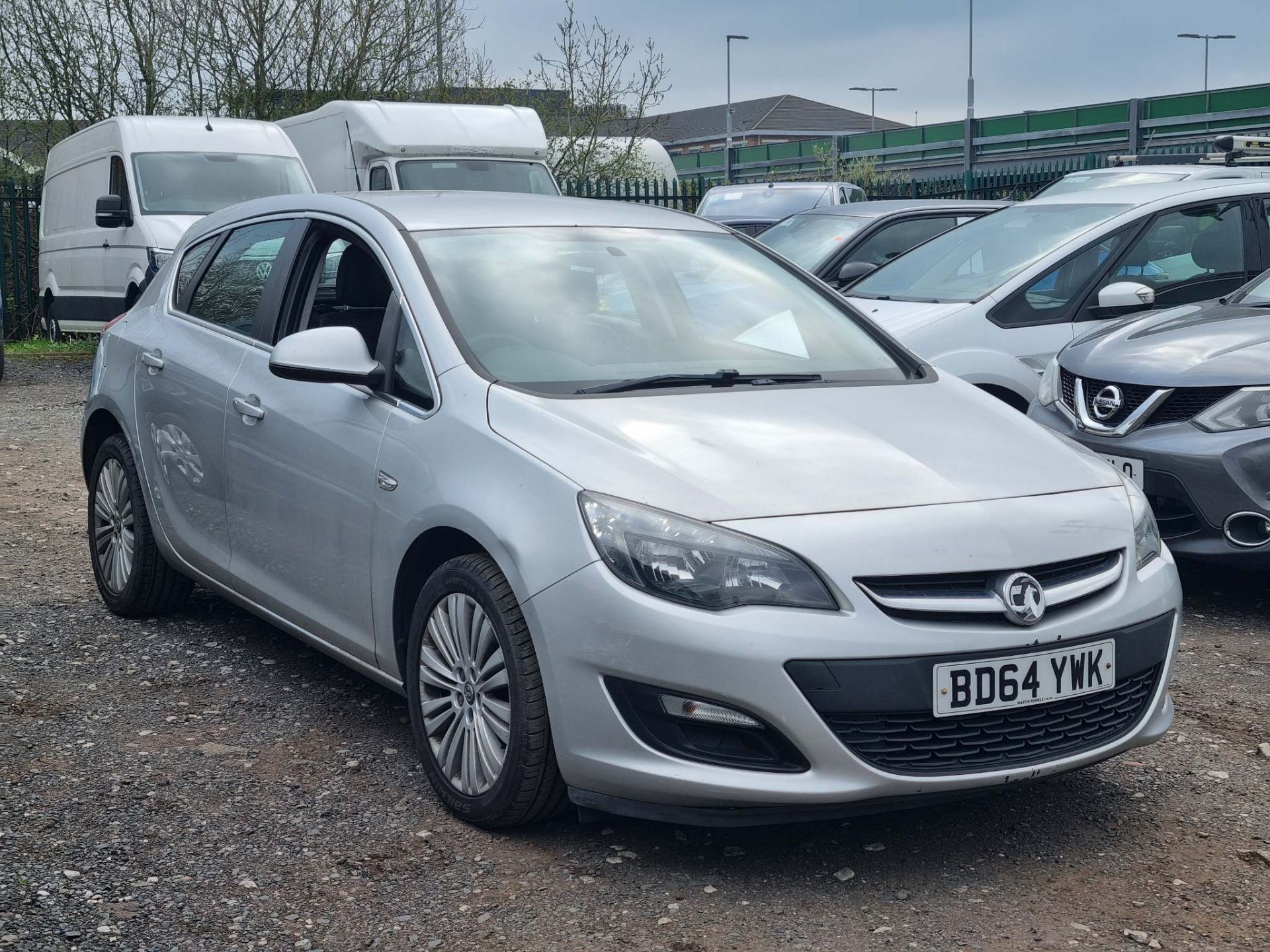 2014 VAUXHALL ASTRA 1.4 16V EXCITE 5 DOOR HATCHBACK - 120,999 MILES - 2 KEYS