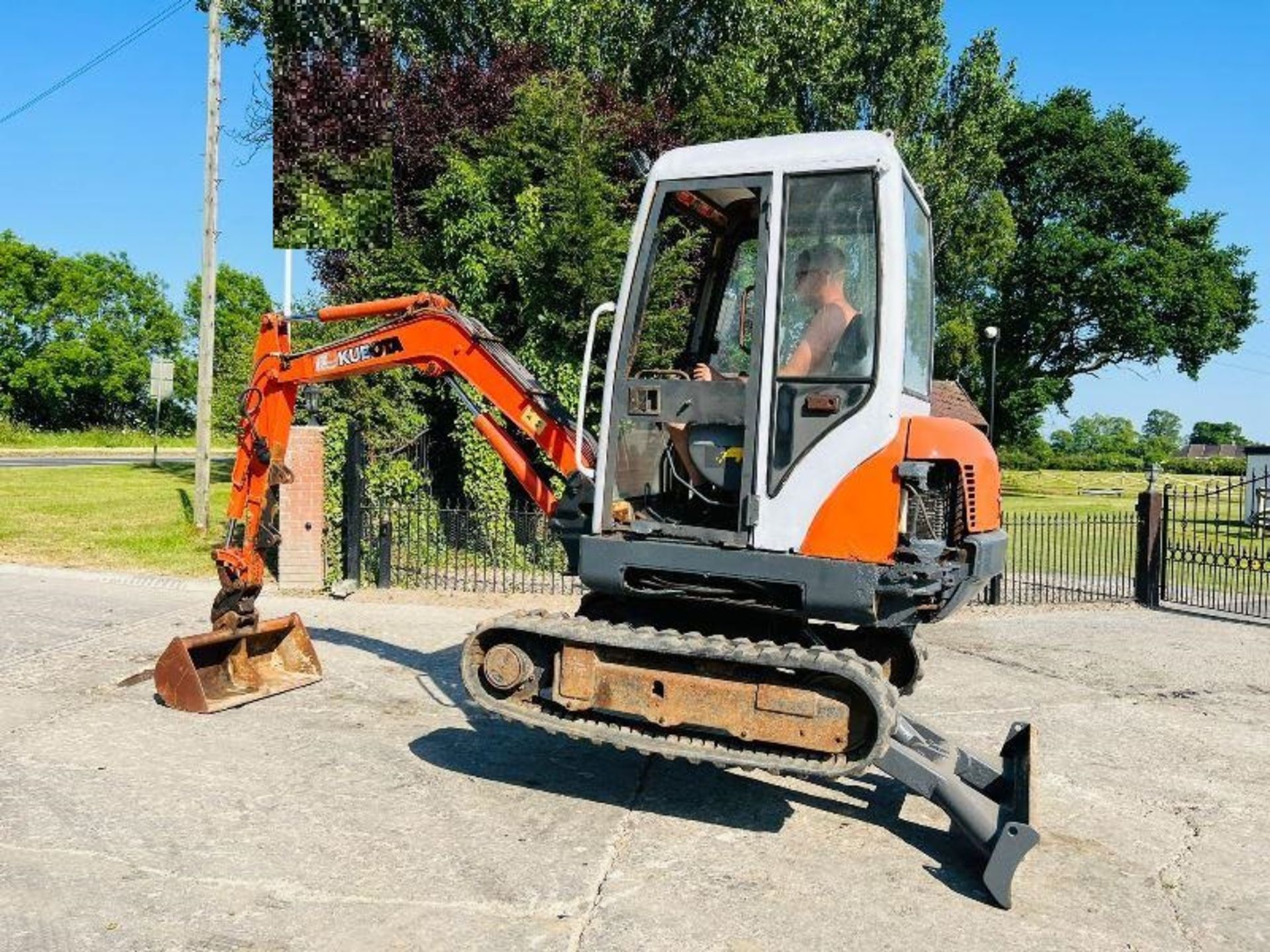 KUBOTA KX121-2 TRACKED EXCAVATOR C/W QUICK HITCH - Image 5 of 12