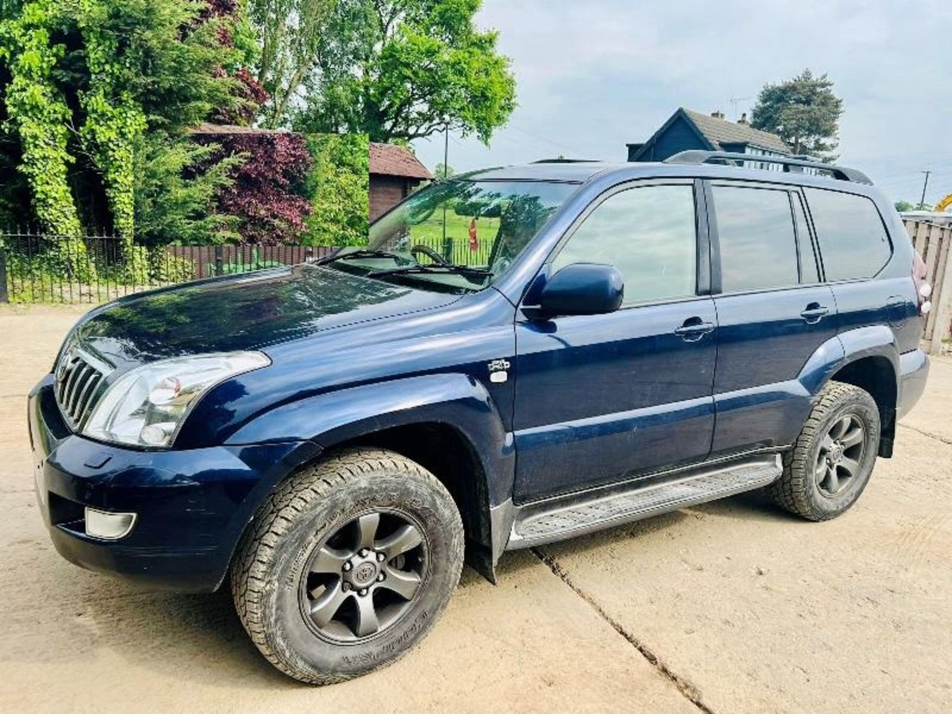 TOYOTA LAND CRUISER INVINSIBLE 4WD VEHICLE *MOT'D TILL 2ND APRIL 2024 - Image 12 of 22