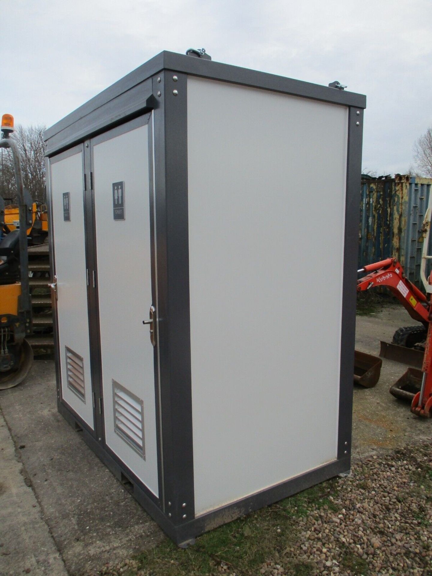 2.15M X 1.3M DOUBLE TOILET BLOCK SECURE SHIPPING CONTAINER DELIVERY ARRANGED - Image 7 of 9