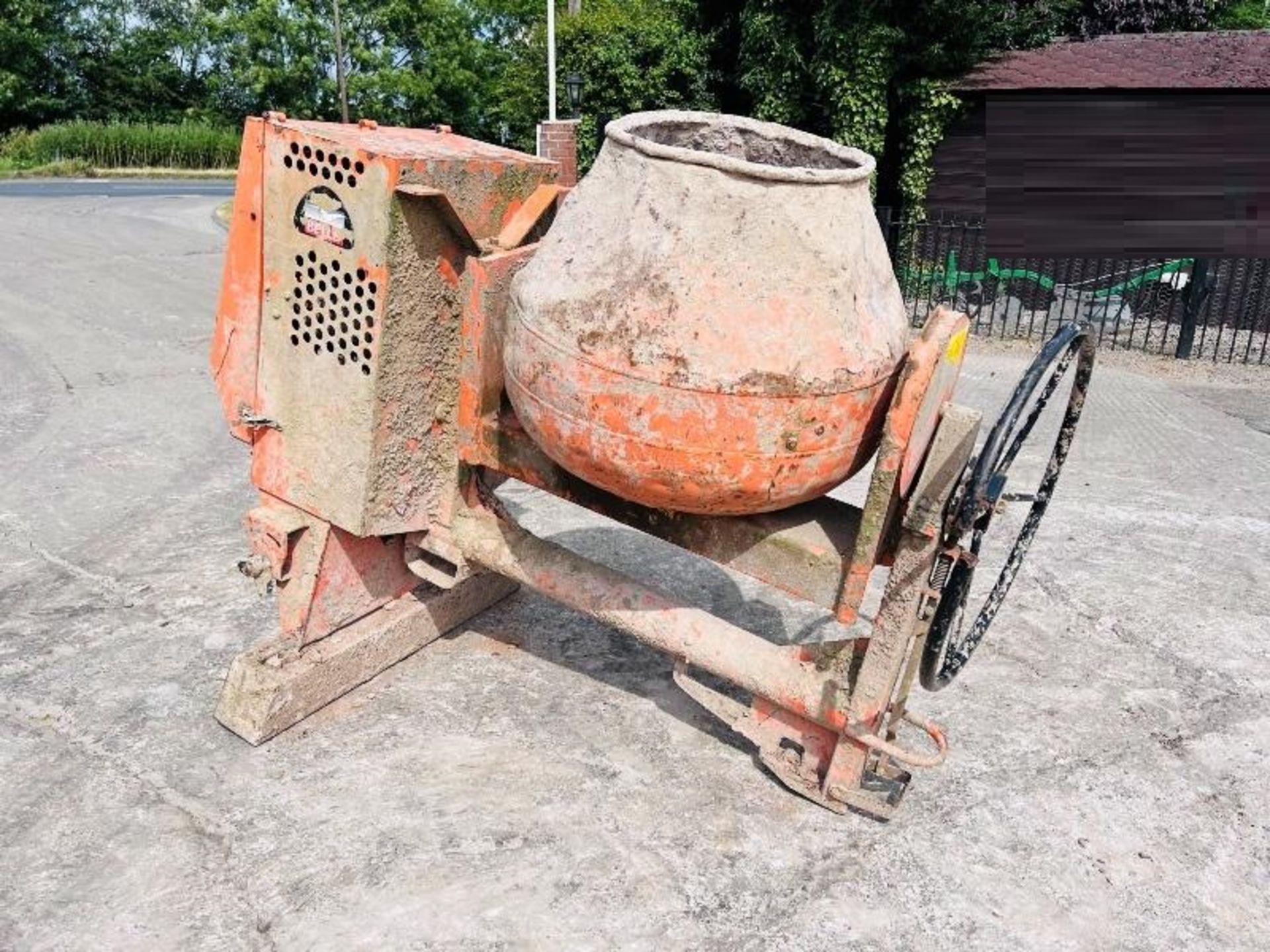 BELLE PM20 CEMENT MIXER C/W YANMAR ENGINE - Image 2 of 7