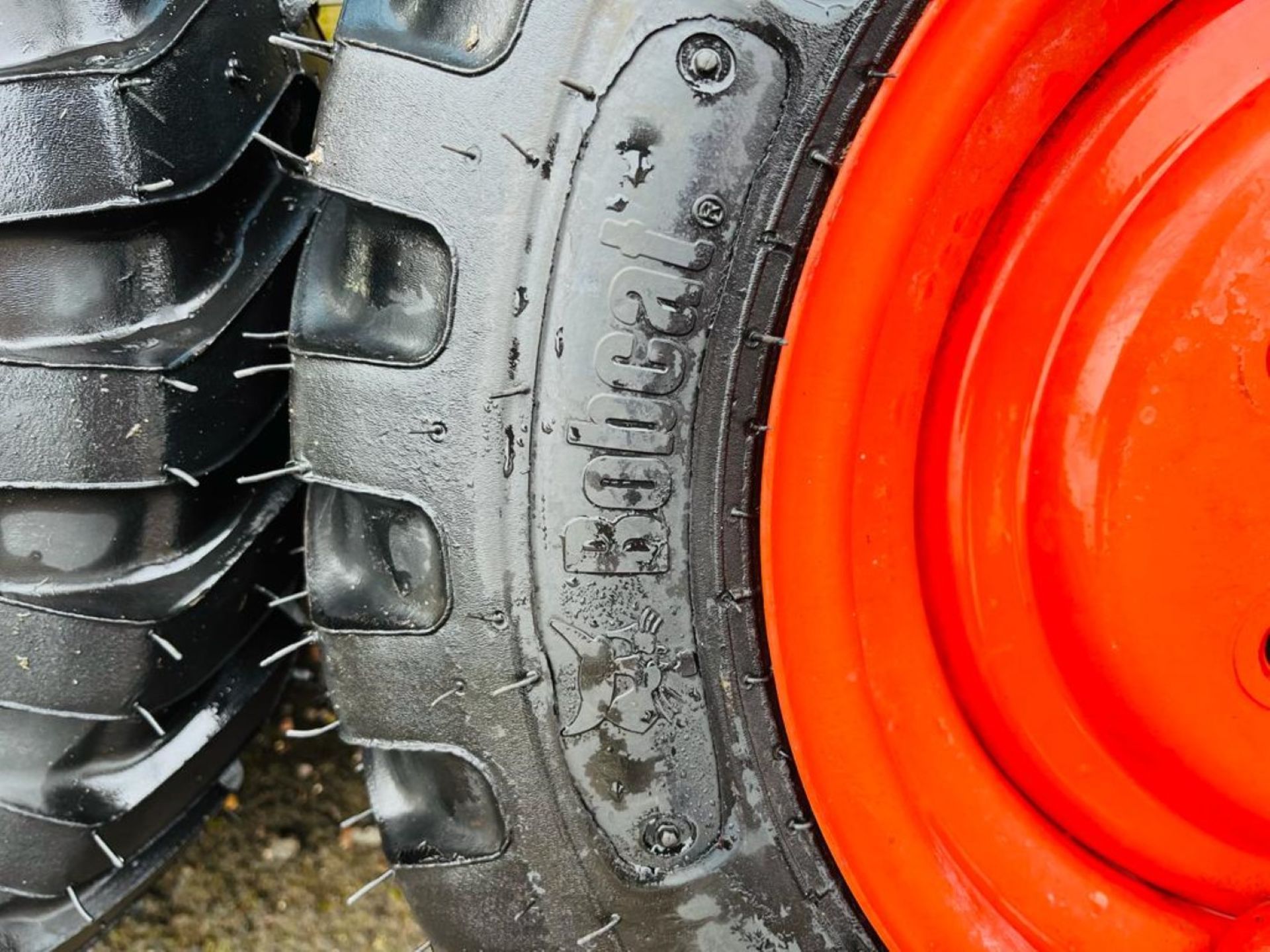 BOBCAT SKIDSTEER WHEEL & TYRE'S SKU - Image 2 of 7