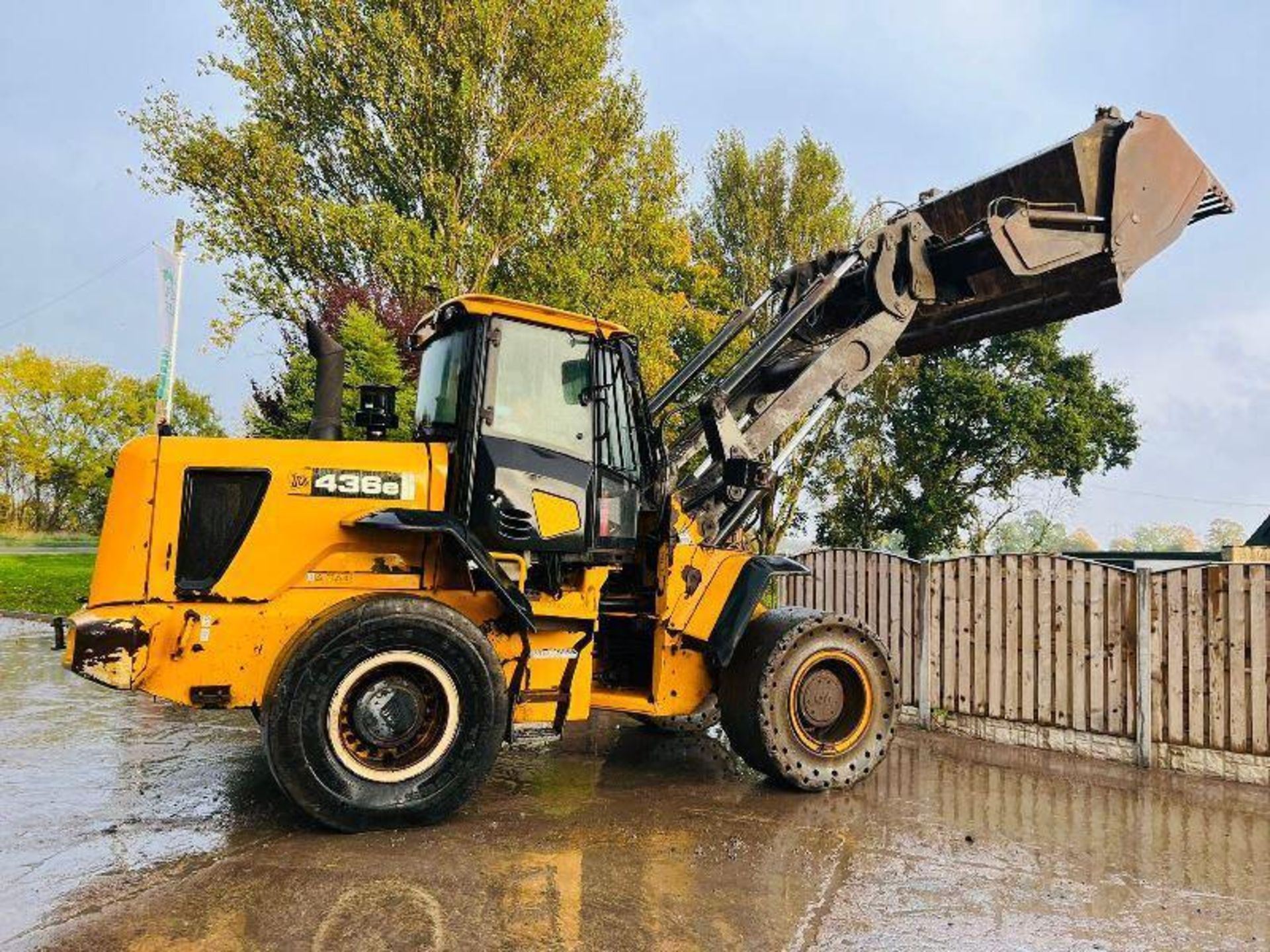 JCB 436E 4WD LOADING SHOVEL * YEAR 2010 * C/W TIP TOE BUCKET - Image 5 of 17