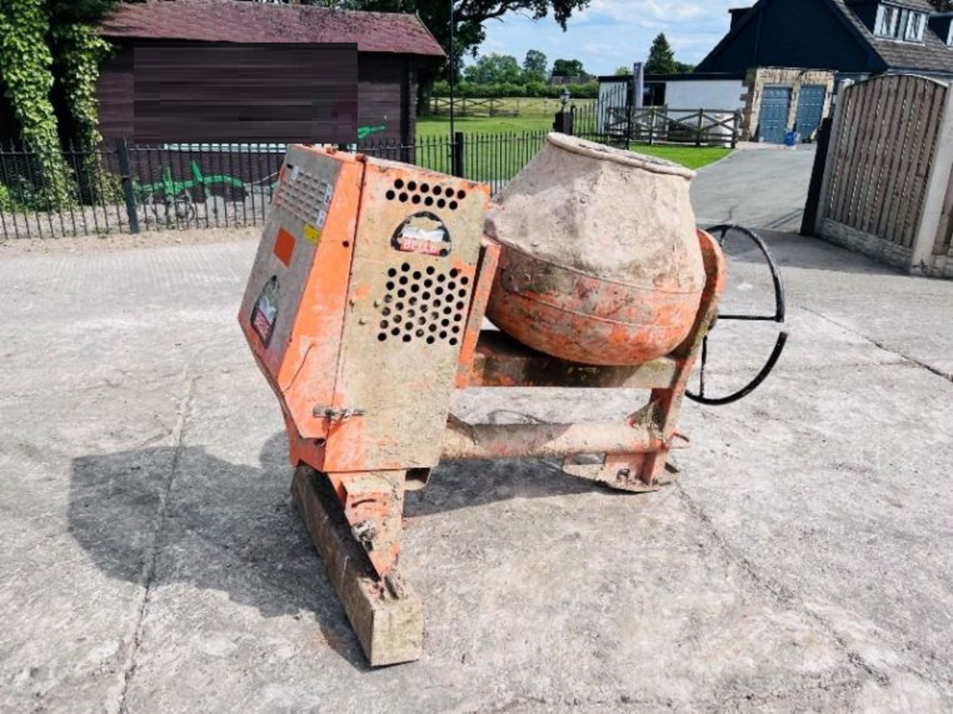 BELLE PM20 CEMENT MIXER C/W YANMAR ENGINE - Image 4 of 7