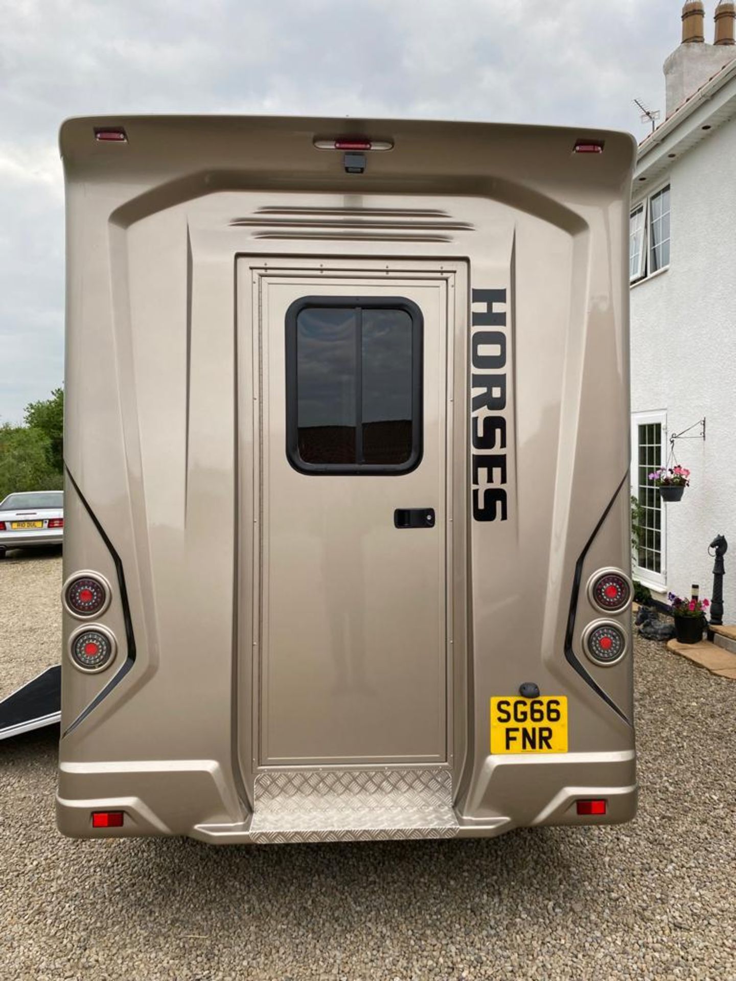 BRAND NEW 2023 BUILD 3.5TON 66 PLATE REGENT HORSEBOX ON A CITROEN RELAY CHASSIS - Image 7 of 13