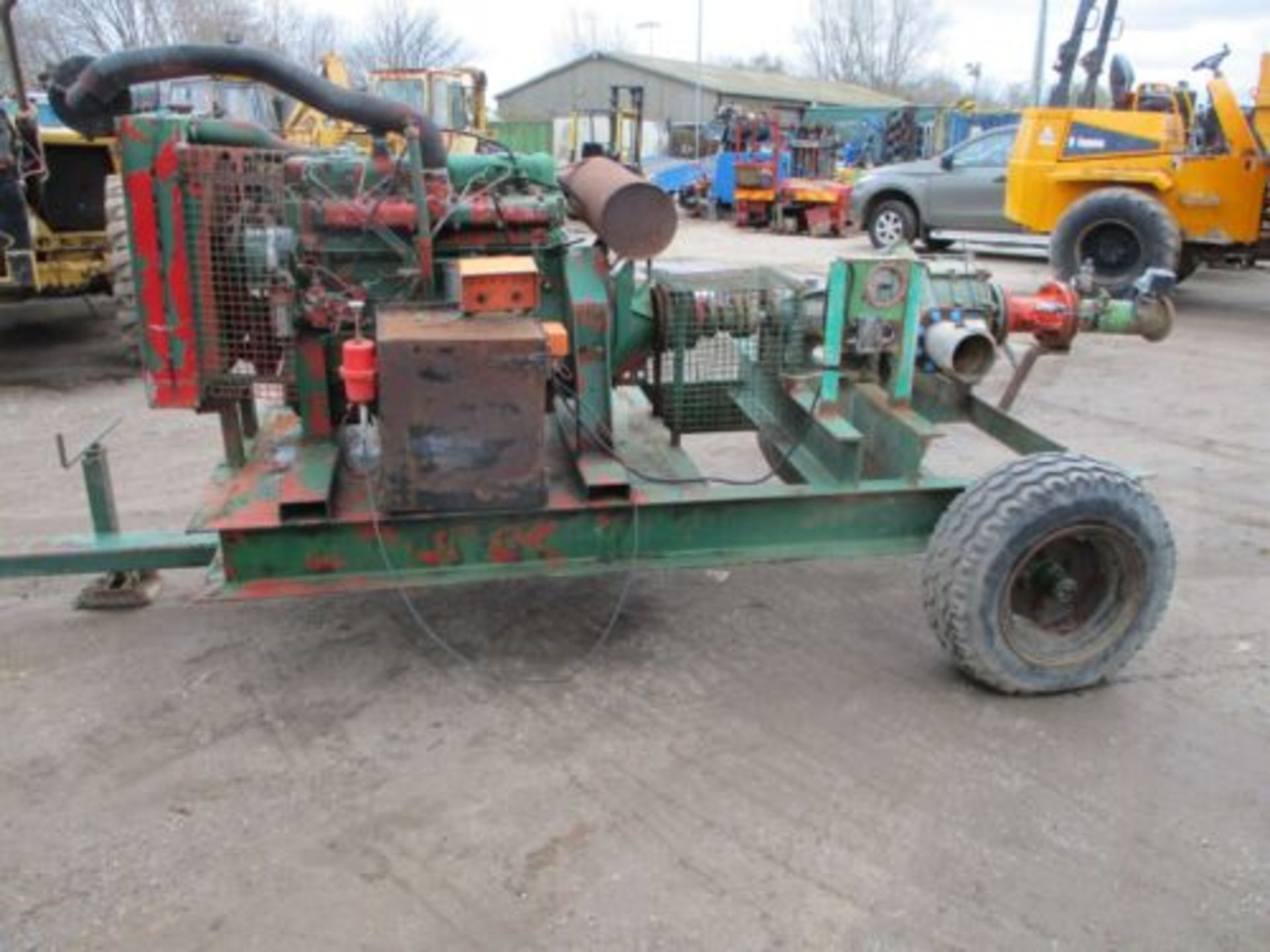 CAPRARI 4 INCH " WATER PUMP INTERNATIONAL 6 CYLINDER DIESEL ENGINE GODWIN SLURRY - Image 6 of 12