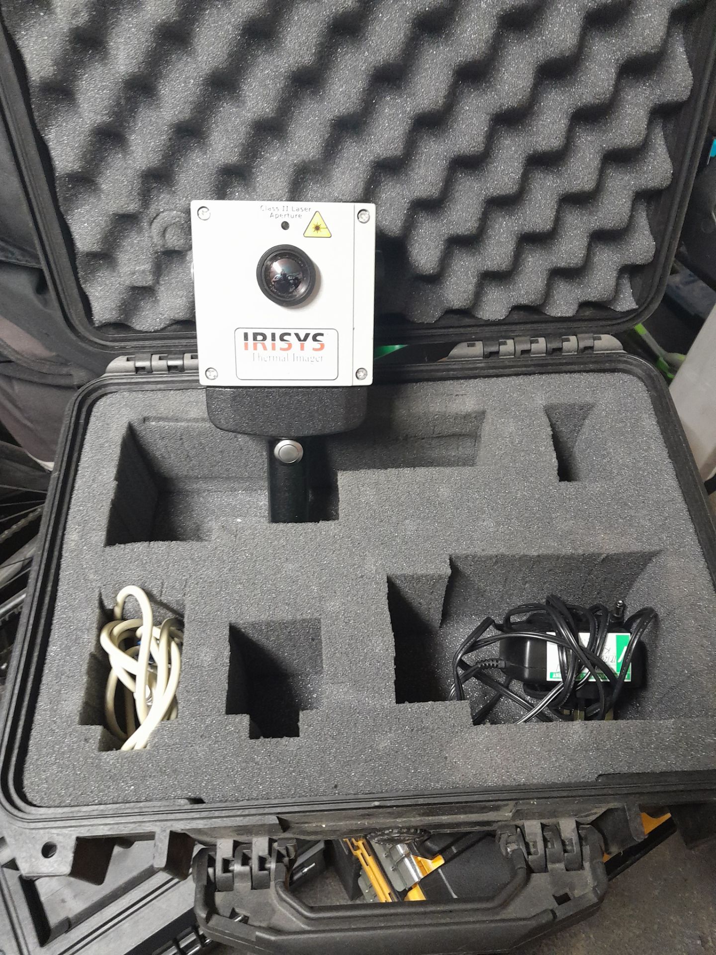 ENGINEERING LOT JL70 IRISYS THERMAL IMAGER 13399 - Image 2 of 6