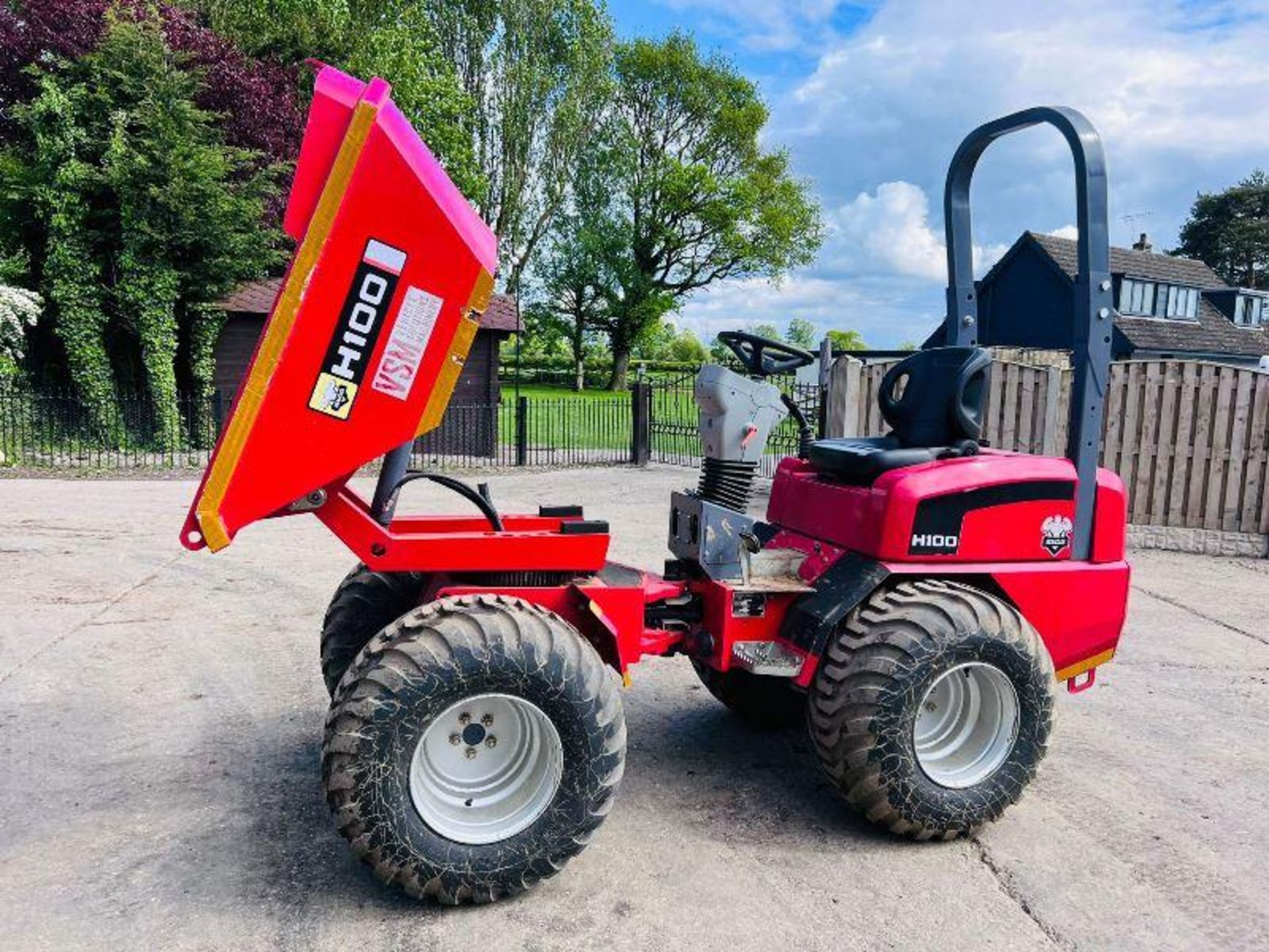 HERACLES H100 1TON SWIVEL TIP DUMPER * YEAR 2022 , ONLY 29 HOURS - Image 14 of 20