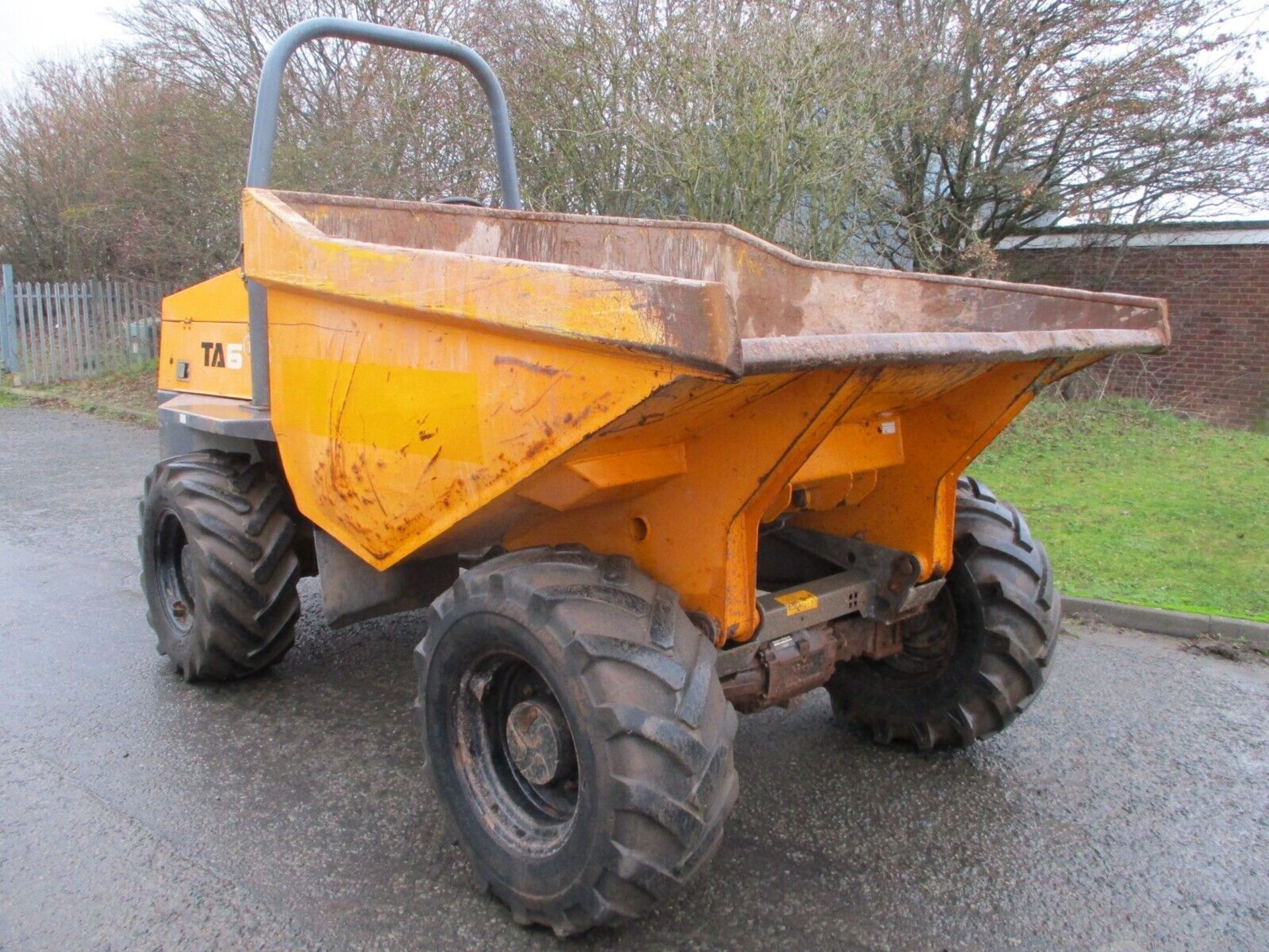 2015 TEREX 6 TON DUMPER BARFORD BENFORD THWAITES JCB ENGINE - Image 2 of 11