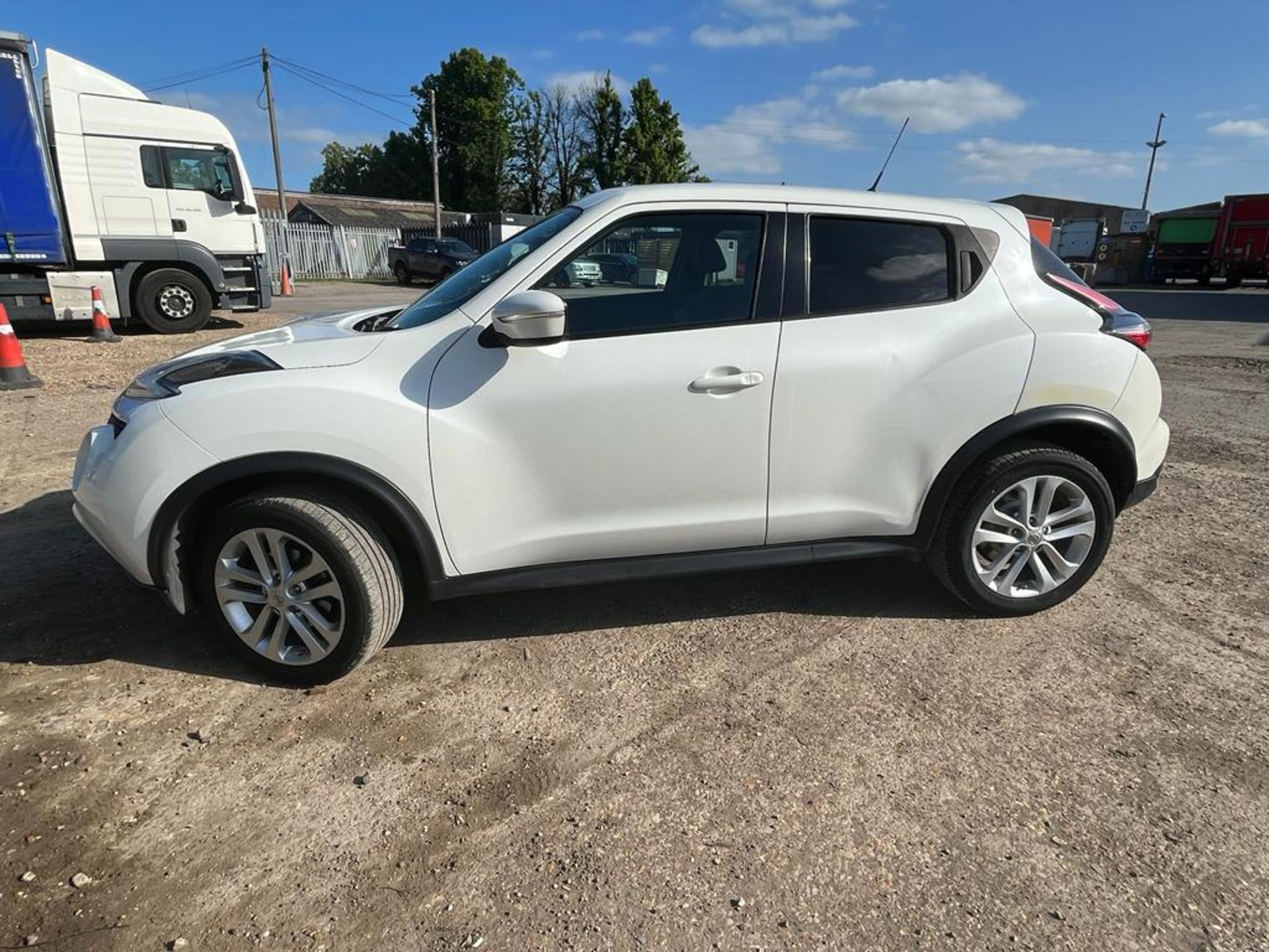 2014/64 NISSAN JUKE ACENTA PREMIUM DCI ESTATE - 90K MILES - Image 4 of 9