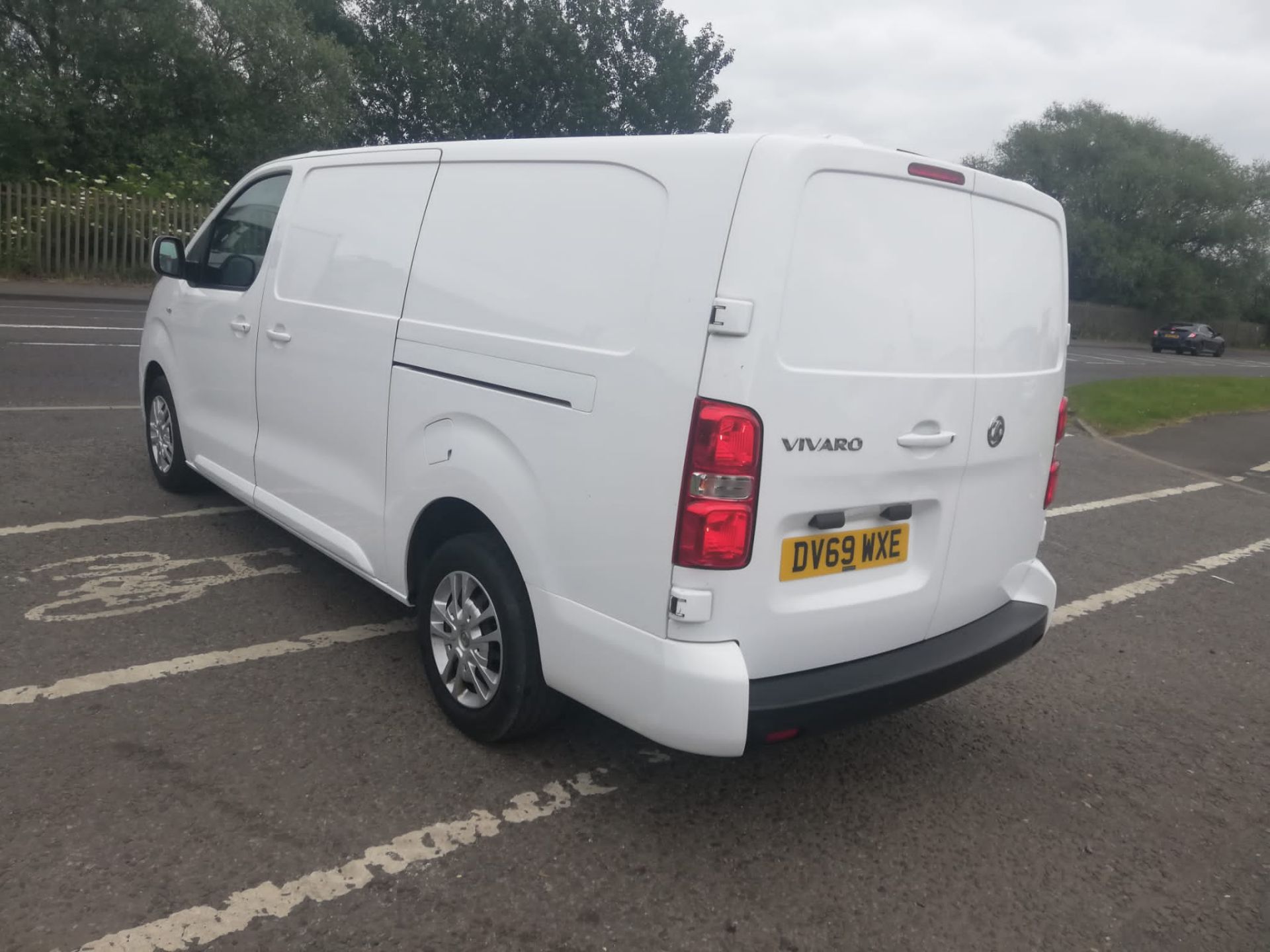 2019 69 VAUXHALL VIVARO SPORTIVE LWB PANEL VAN - 50K MILES - EURO 6 - Image 5 of 11