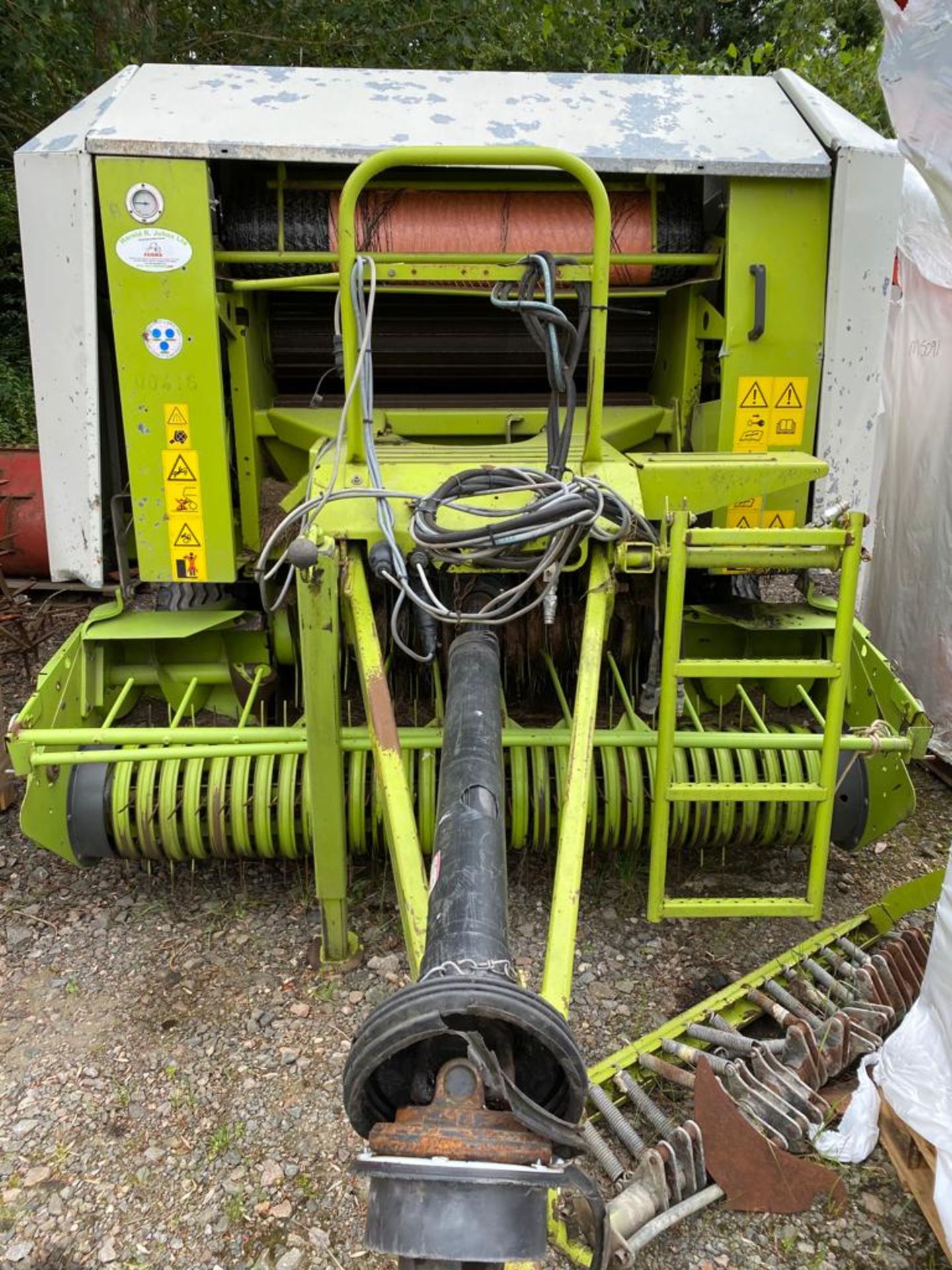 CLAAS ROLLANT 255 ROTO CUT ROUND BALER - Image 2 of 9