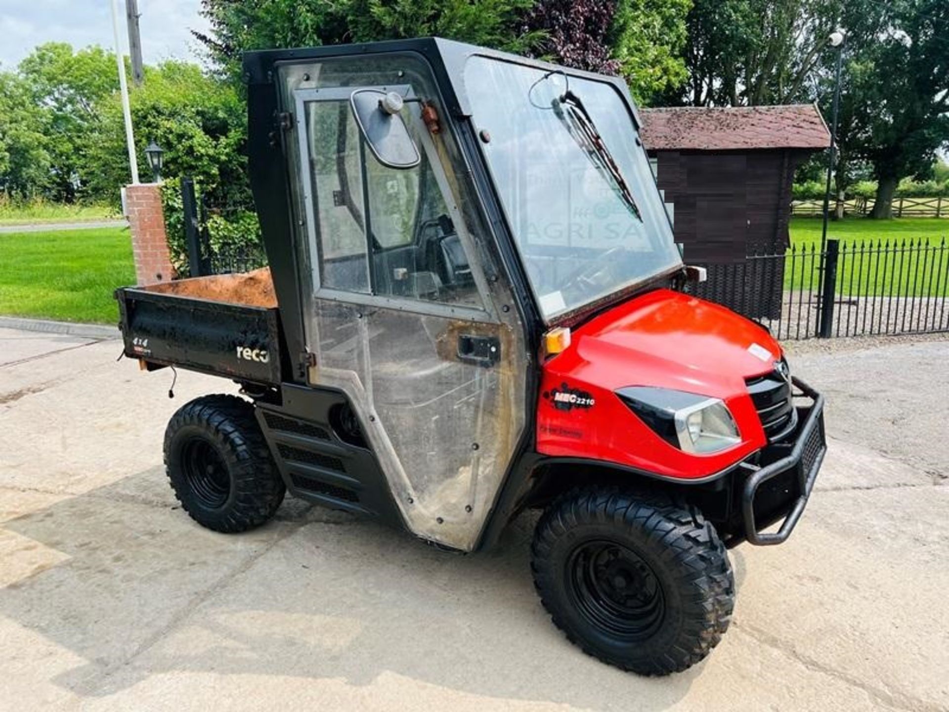 KIOTI MEC 2210 4WD UTV *YEAR 2016, 1689 HOURS, ROAD REGISTERED* - Image 3 of 11