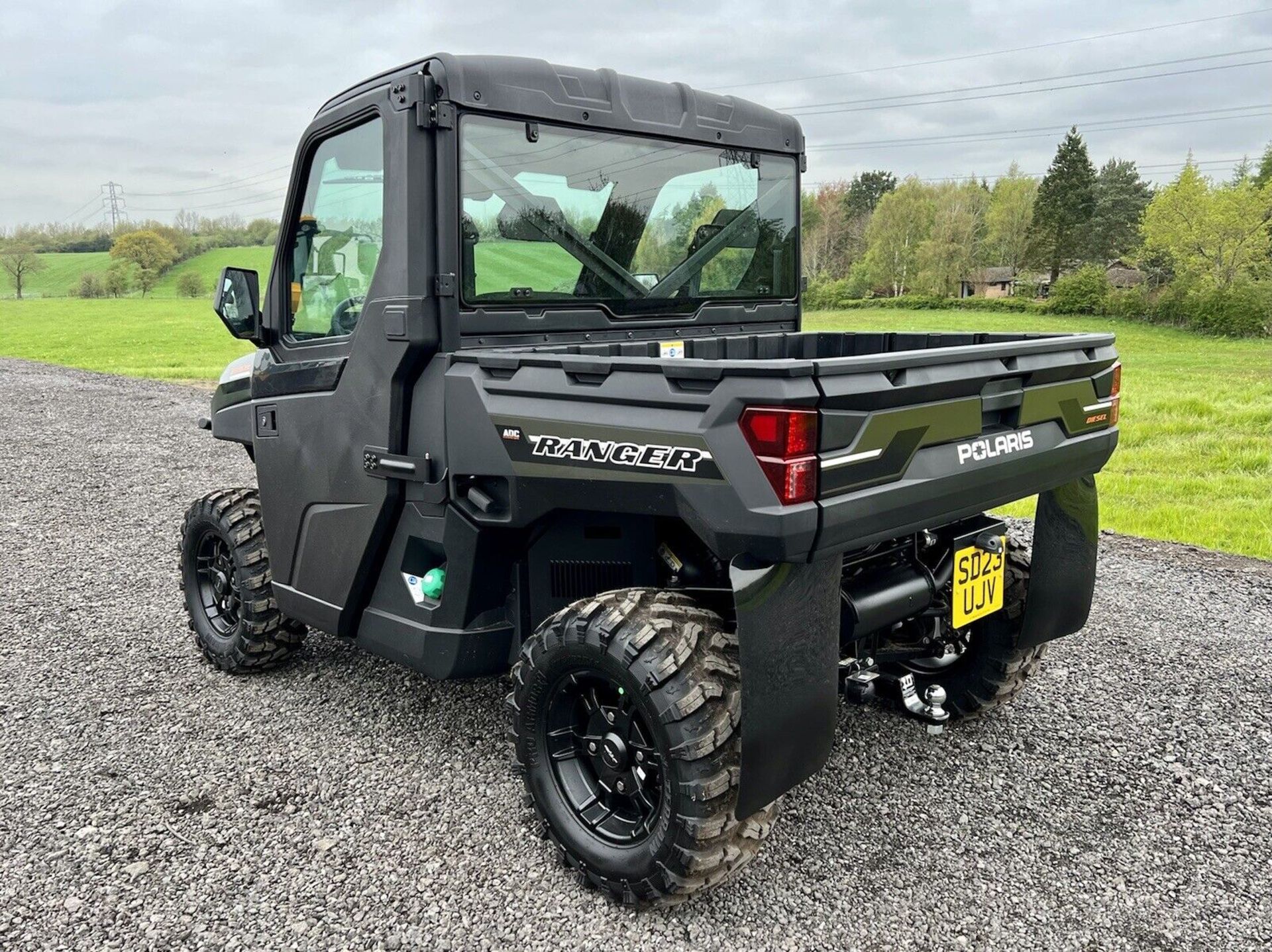 **CANCELLED ORDER - 12% BUYERS PREMIUM** BRAND NEW 2023 POLARIS RANGER 902D UTILITY VEHICLE 1000D - Image 6 of 9
