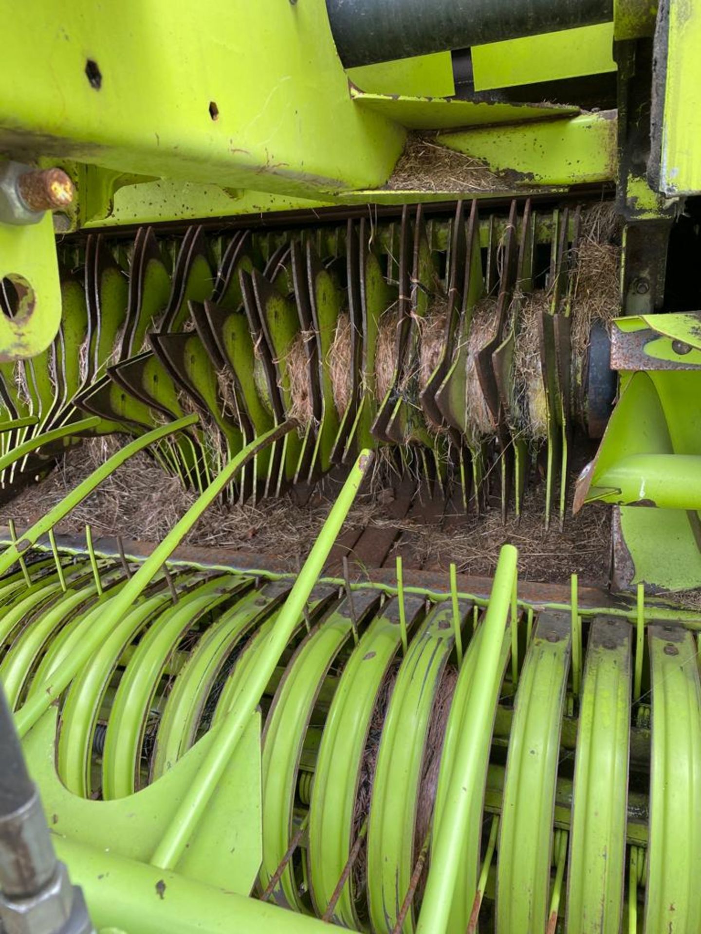 CLAAS ROLLANT 255 ROTO CUT ROUND BALER - Image 3 of 9