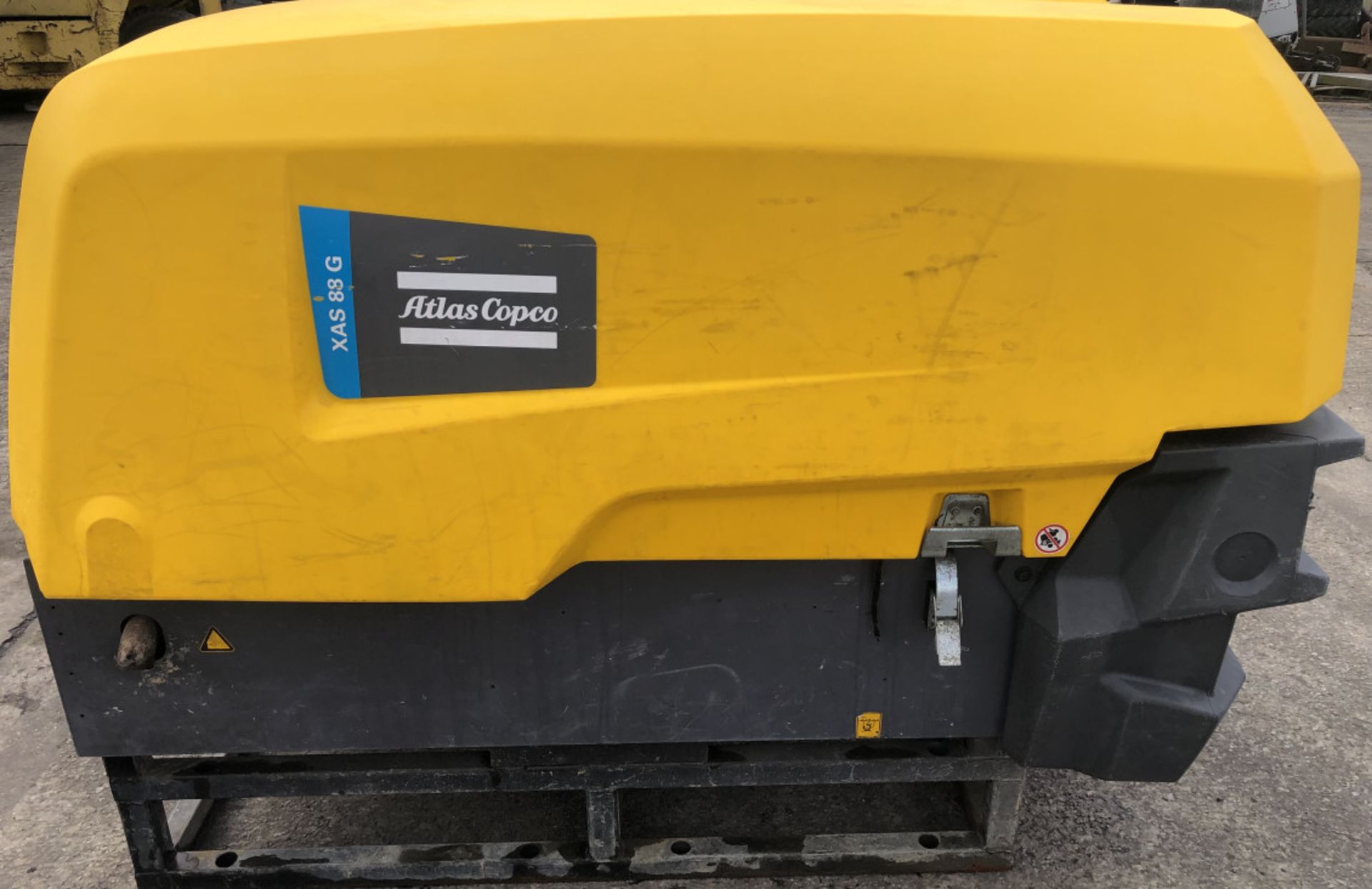 ATLAS COPCO XAS 88G COMPRESSOR/ GENERATOR - Image 4 of 9