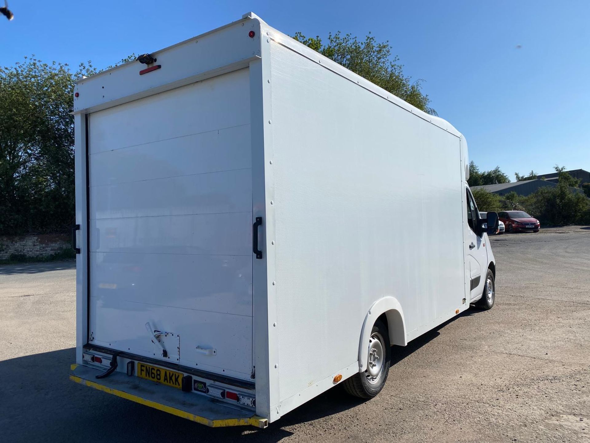 2018 68RENAULT MASTER 2.3DCI LOW LOADER LUTON BOXE EURO6 ADBLUE - Image 9 of 12