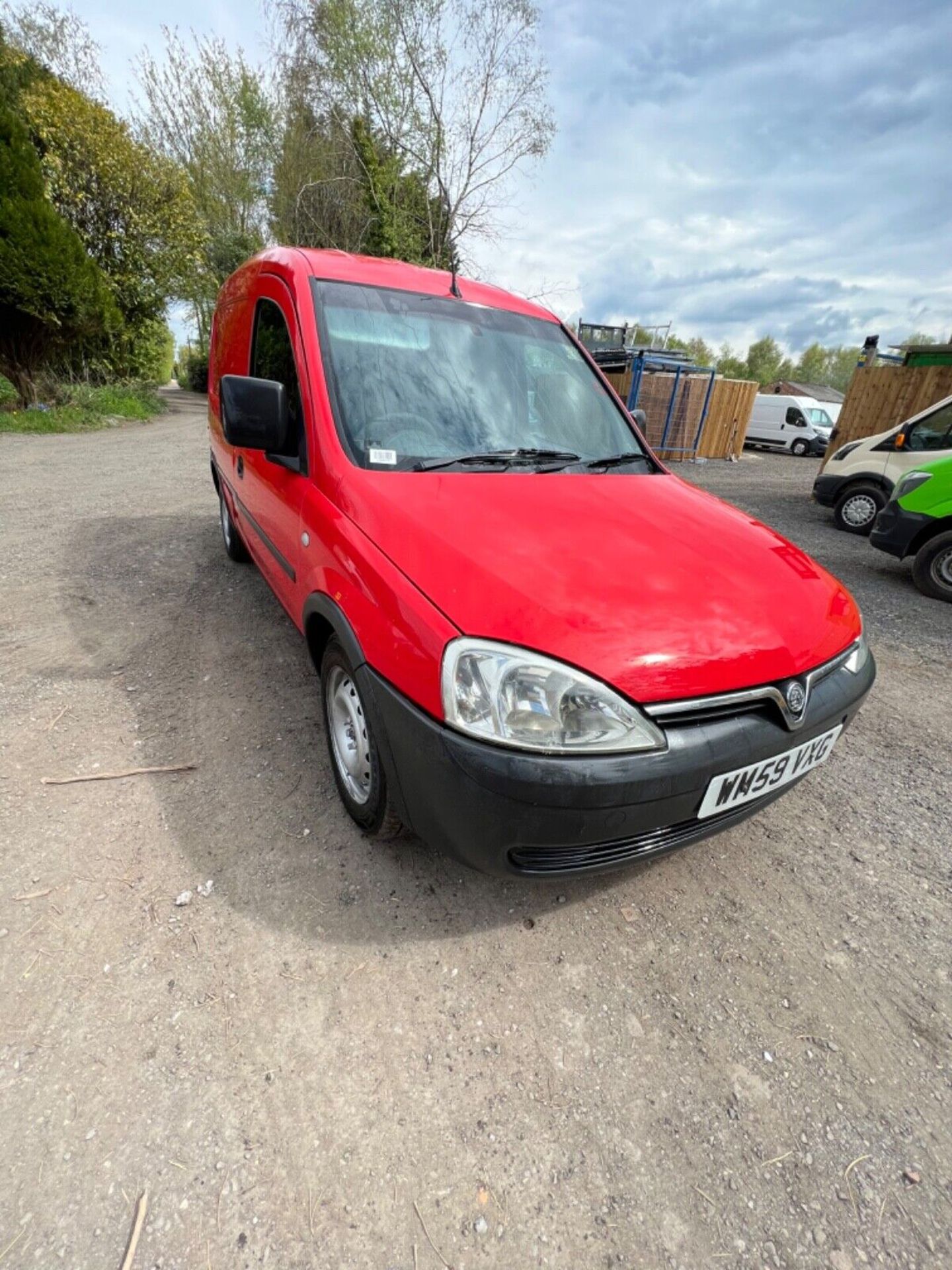 2010/59 VAUXHALL COMBO PANEL VAN - EX ROYAL MAIL - Image 6 of 13