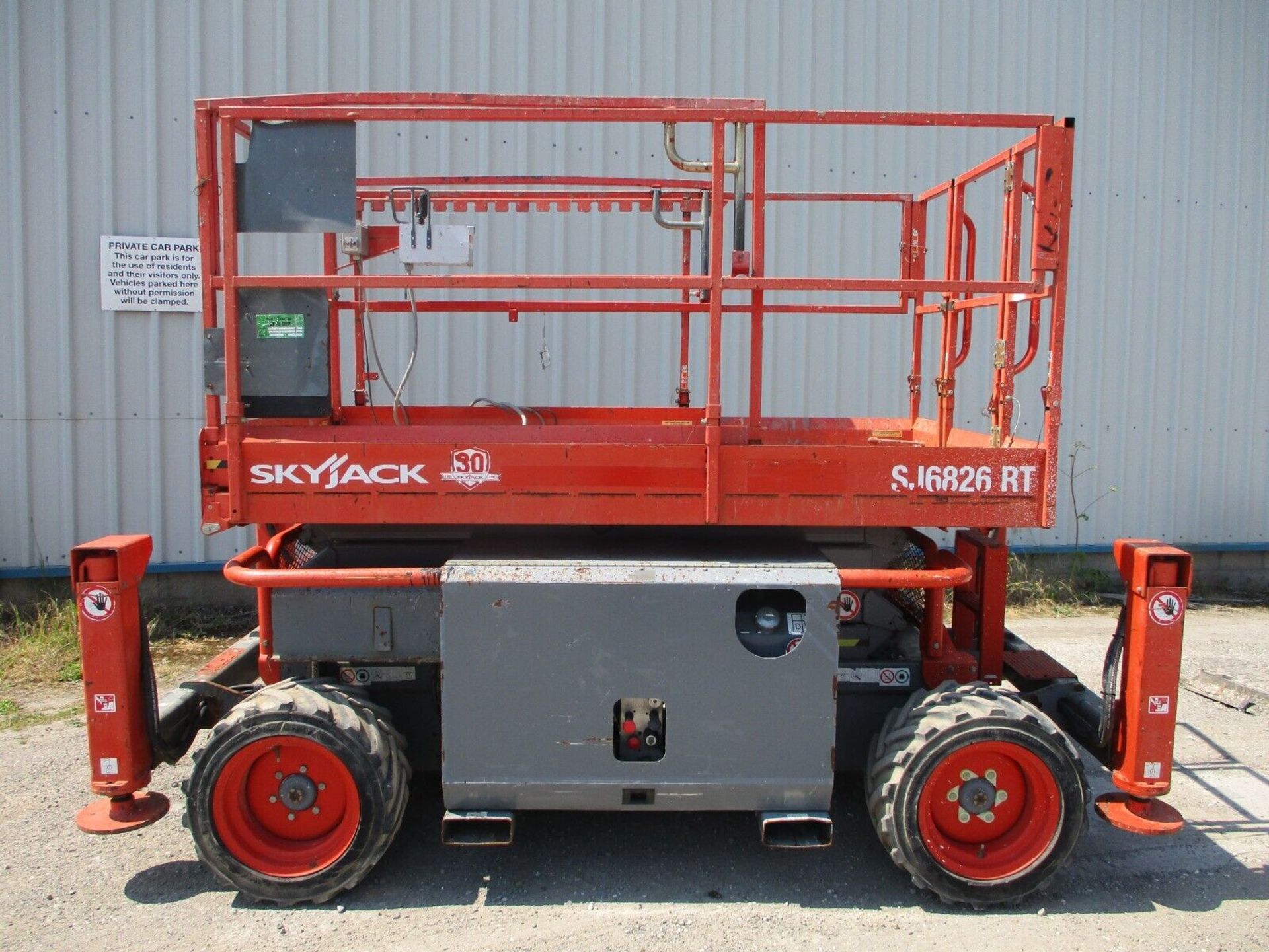 2015 SKYJACK SJ 6826 SCISSOR LIFT ACCESS PLATFORM CHERRY PICKER MEWP GENIE 6832