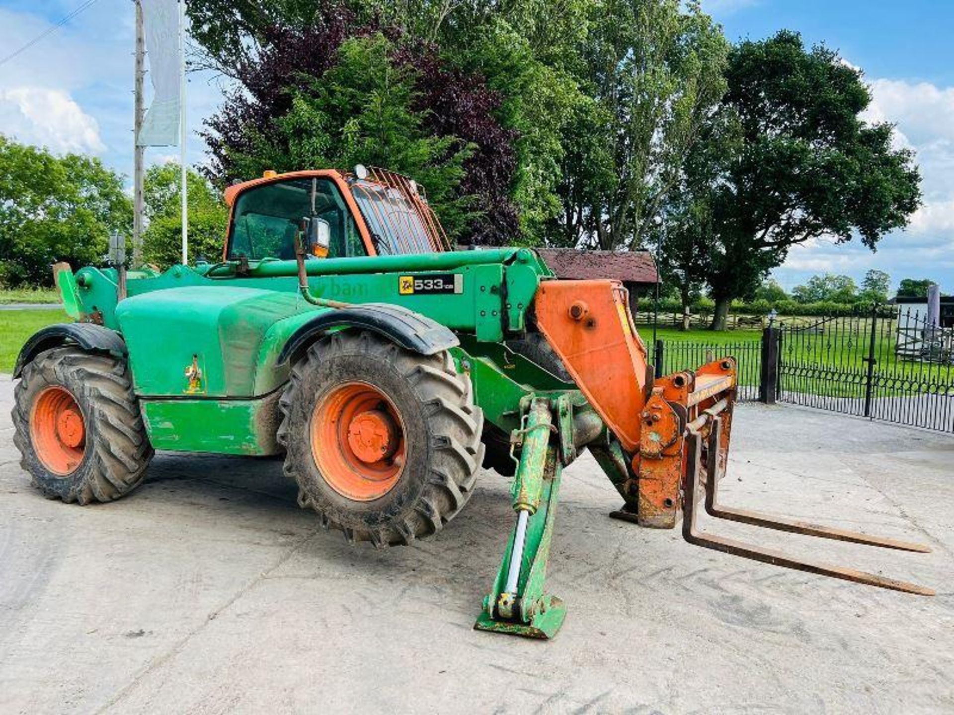 JCB 535-105 TELEHANDLER * 12.5 METERS * C/W PALLET TINES - Image 12 of 20