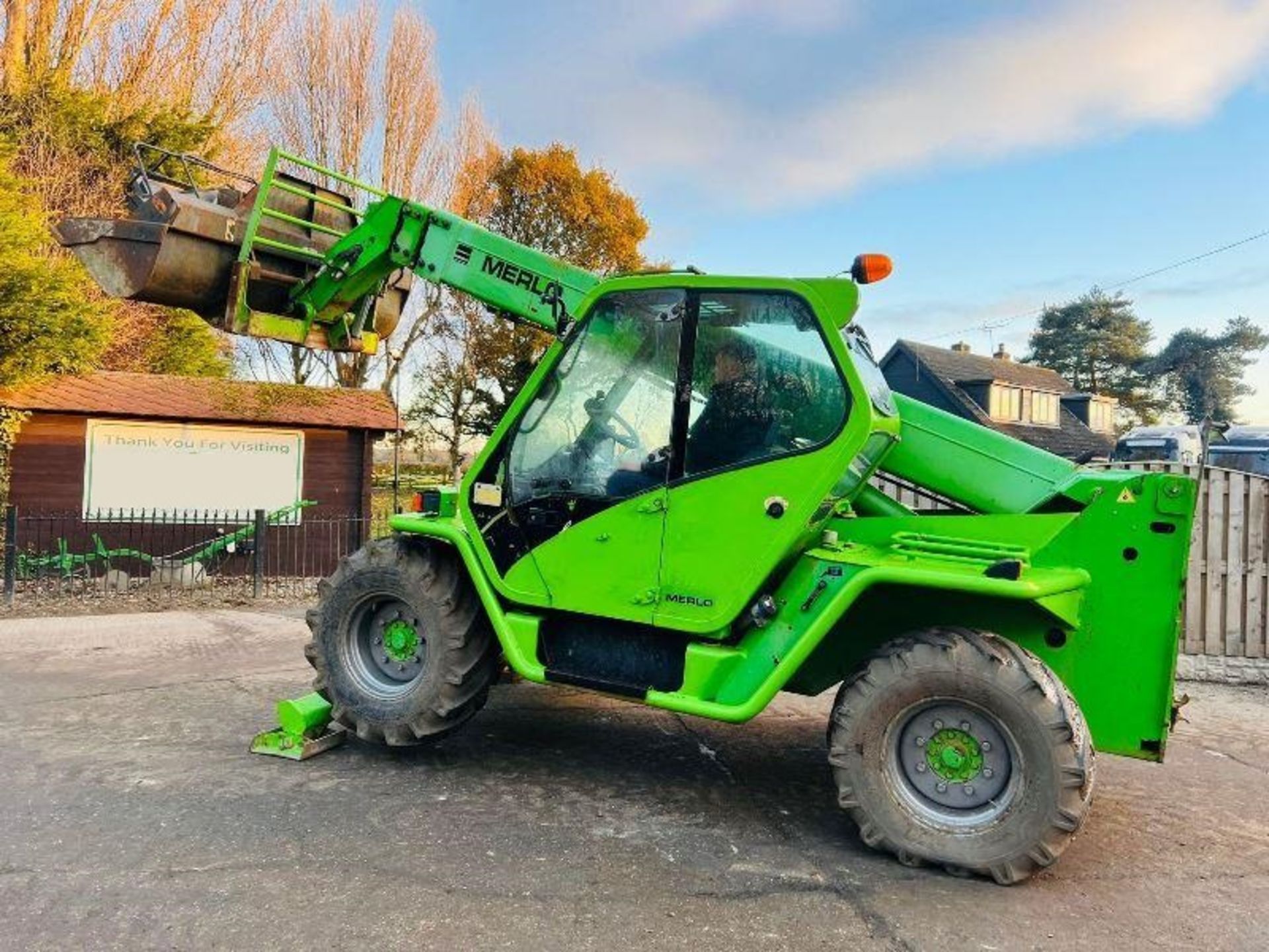 MERLO P35.12K 4WD TELEHANDLER C/W BUCKET & PALLET TINES - Image 8 of 11