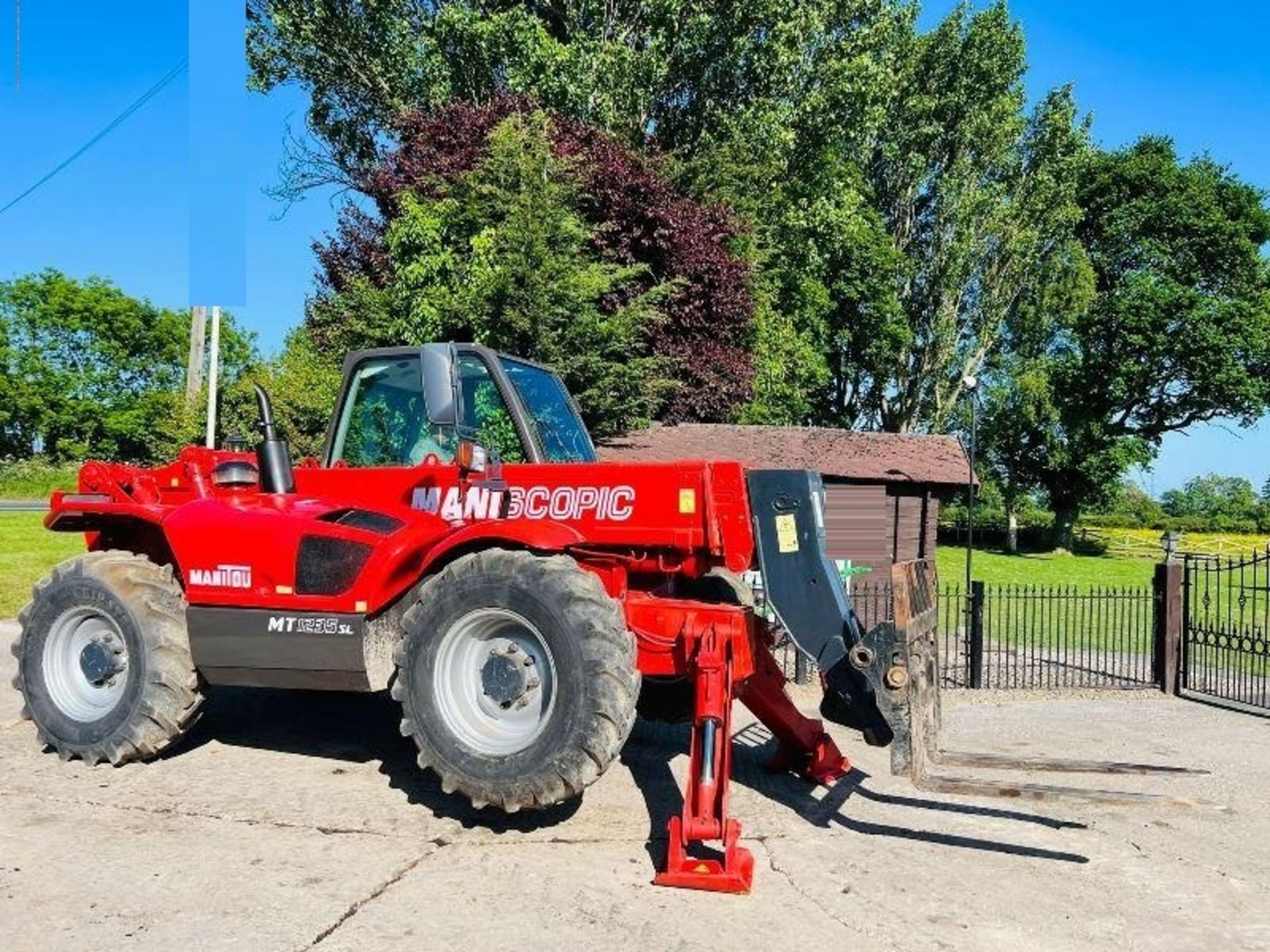 MANITOU MT1235 4WD TELEHANDLER * 12 METER , 4156 HOURS * C/W PALLET TINES - Image 8 of 14