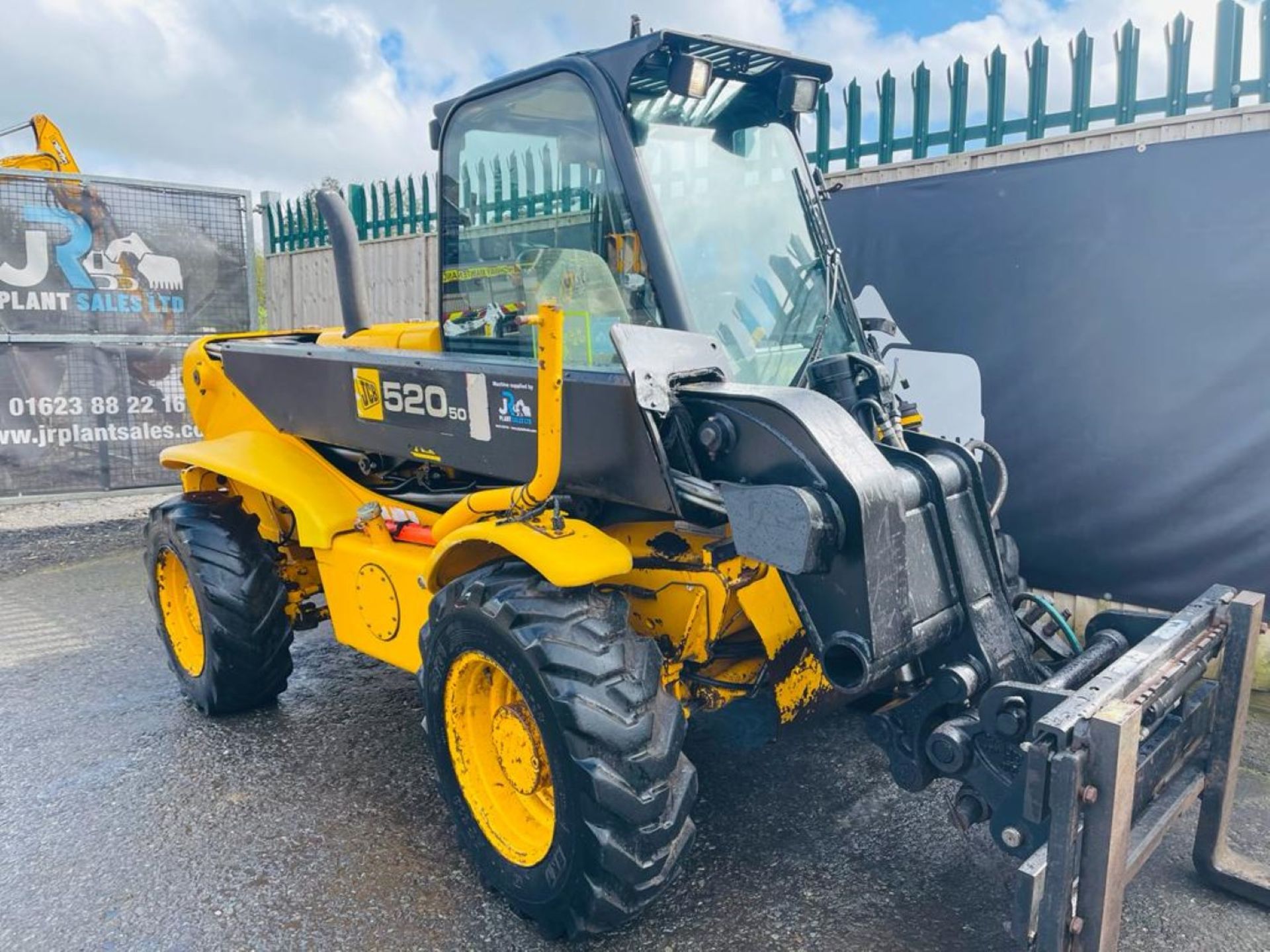 JCB 520-50 TELEHANDLER 2005 9047 HOURS 5 M REACH 2000 KG LIFT FORKS - Image 10 of 17