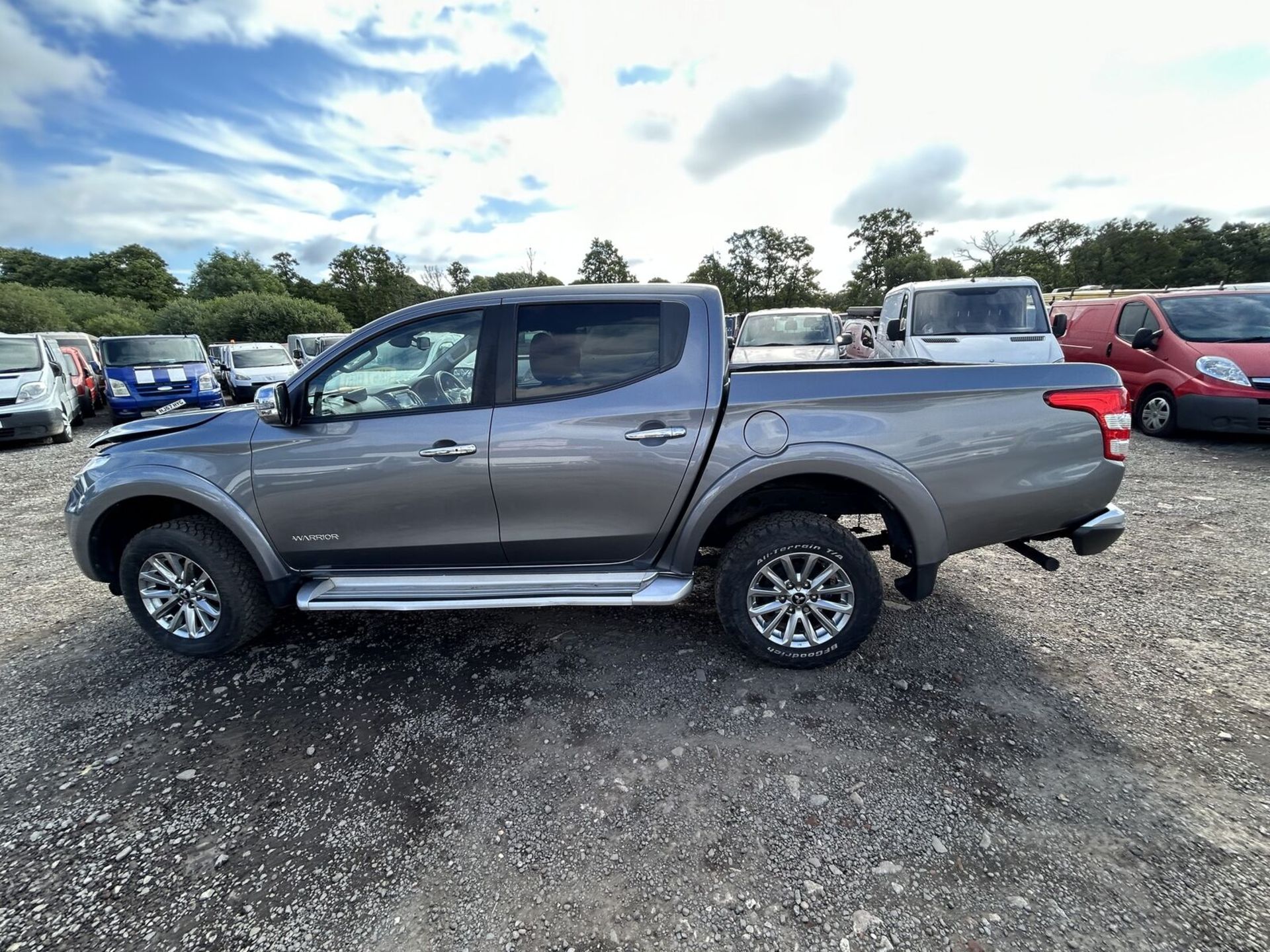 2017 MITSUBISHI L200 WARRIOR LWB EURO 6 4X4 LOW MILES STARTS AND DRIVES - Bild 13 aus 15