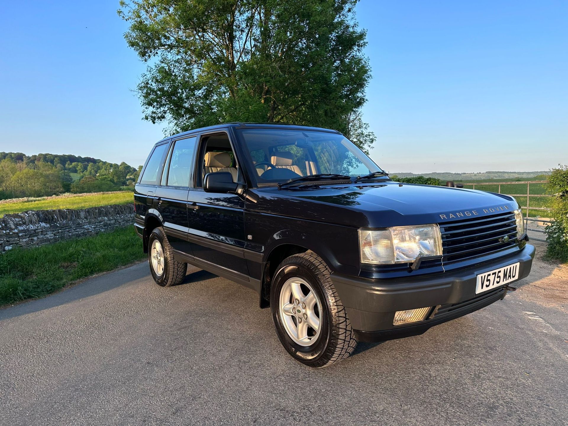 1999 RANGE ROVER VOGUE 4.6 V8 P38 (THOR ENGINE) - 59K MILES FROM NEW