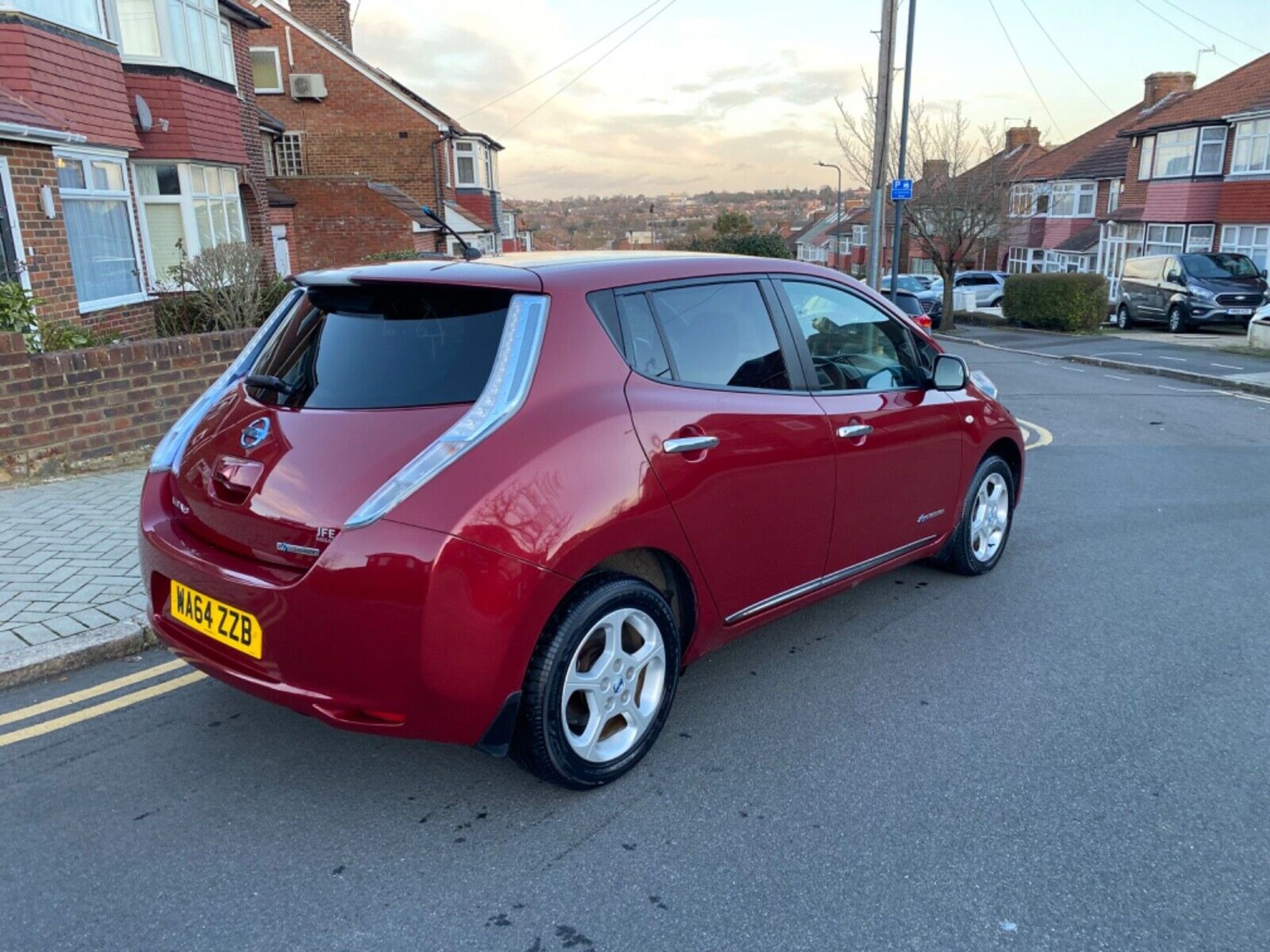 2014 (64) NISSAN LEAF ACENTA 109 ELECTRIC 24KWH 80KW LOW MILEAGE - Image 6 of 17