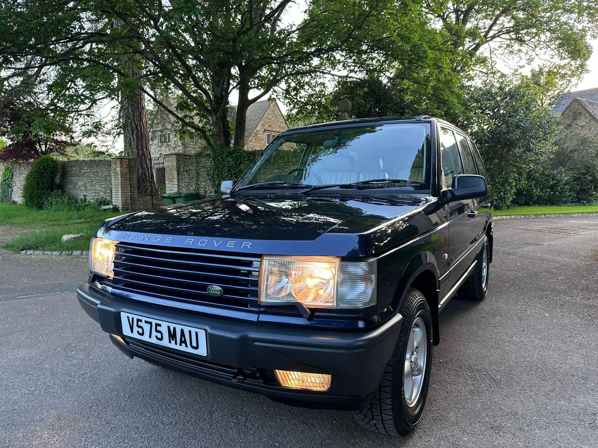 1999 RANGE ROVER VOGUE 4.6 V8 P38 (THOR ENGINE) - 59K MILES FROM NEW - Image 9 of 13