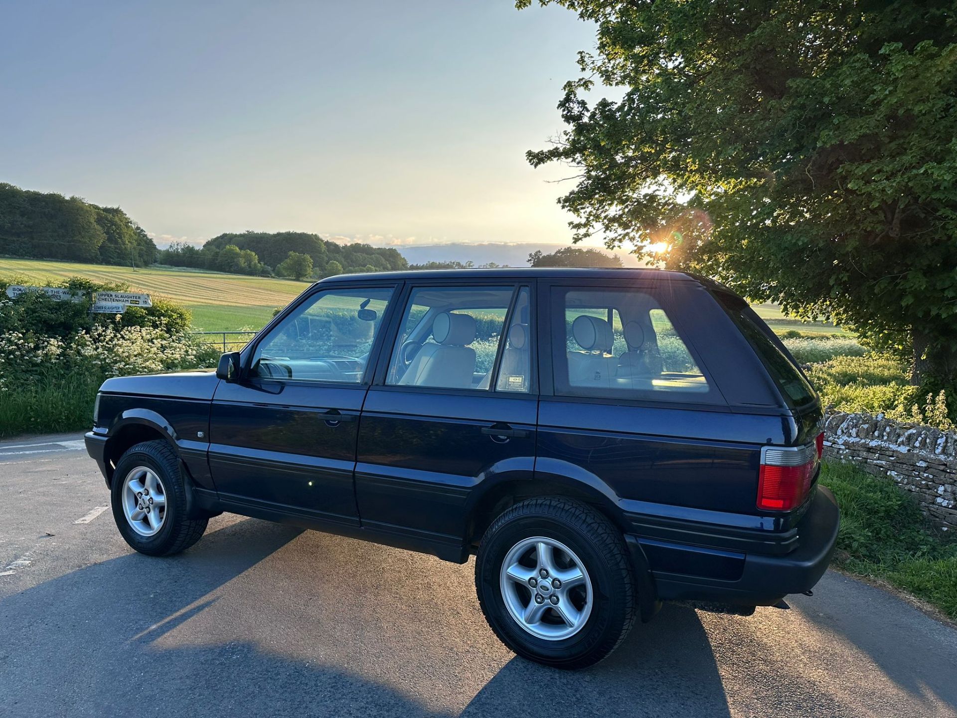 1999 RANGE ROVER VOGUE 4.6 V8 P38 (THOR ENGINE) - 59K MILES FROM NEW - Image 3 of 13